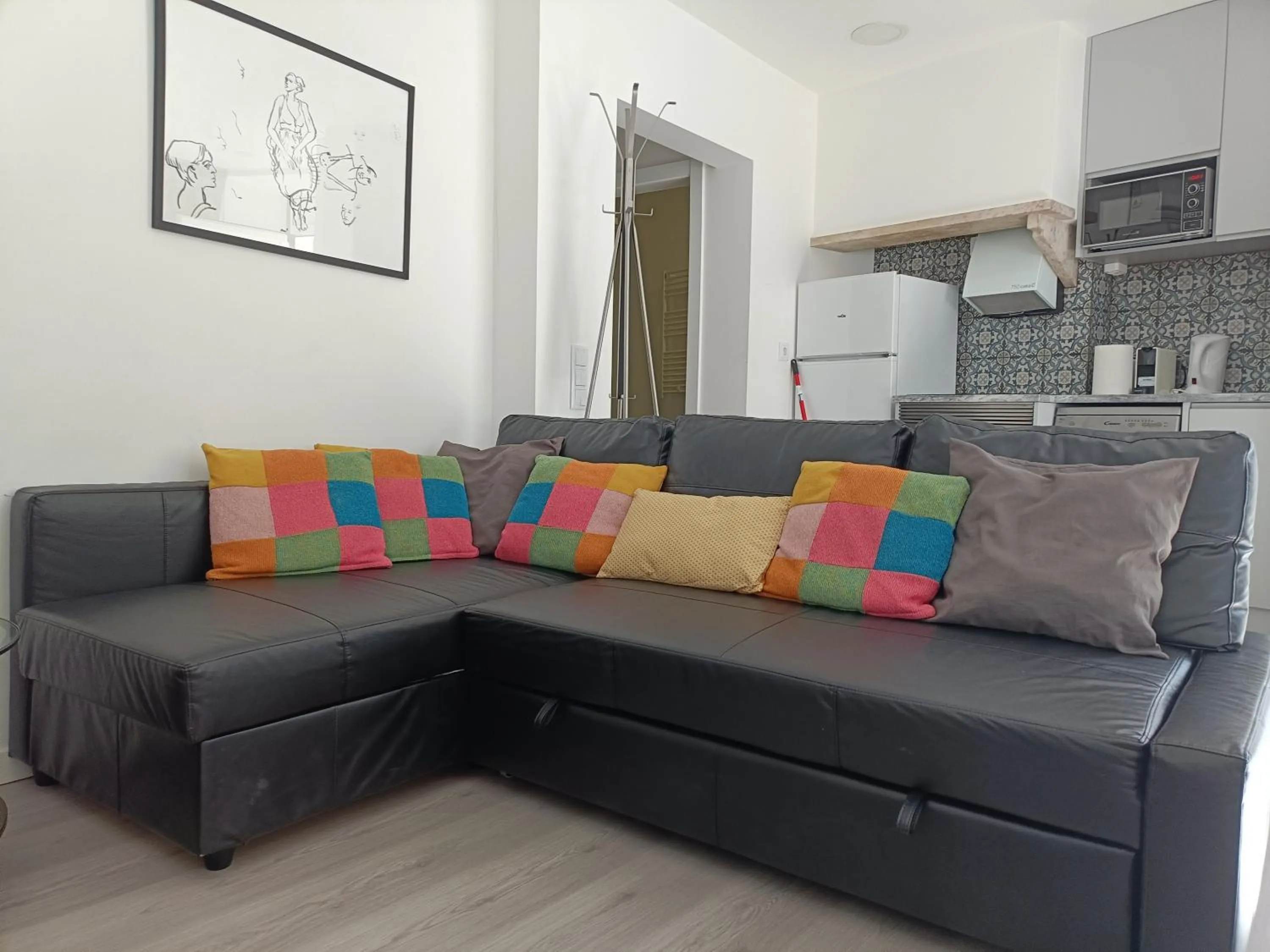 DoBairro Suites at Merces