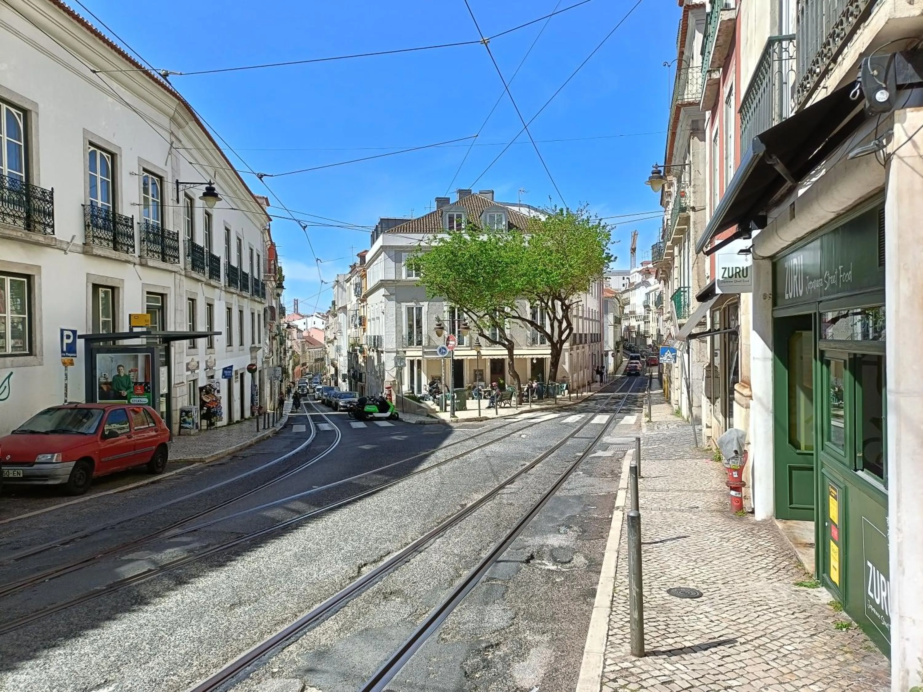 DoBairro Suites at Merces