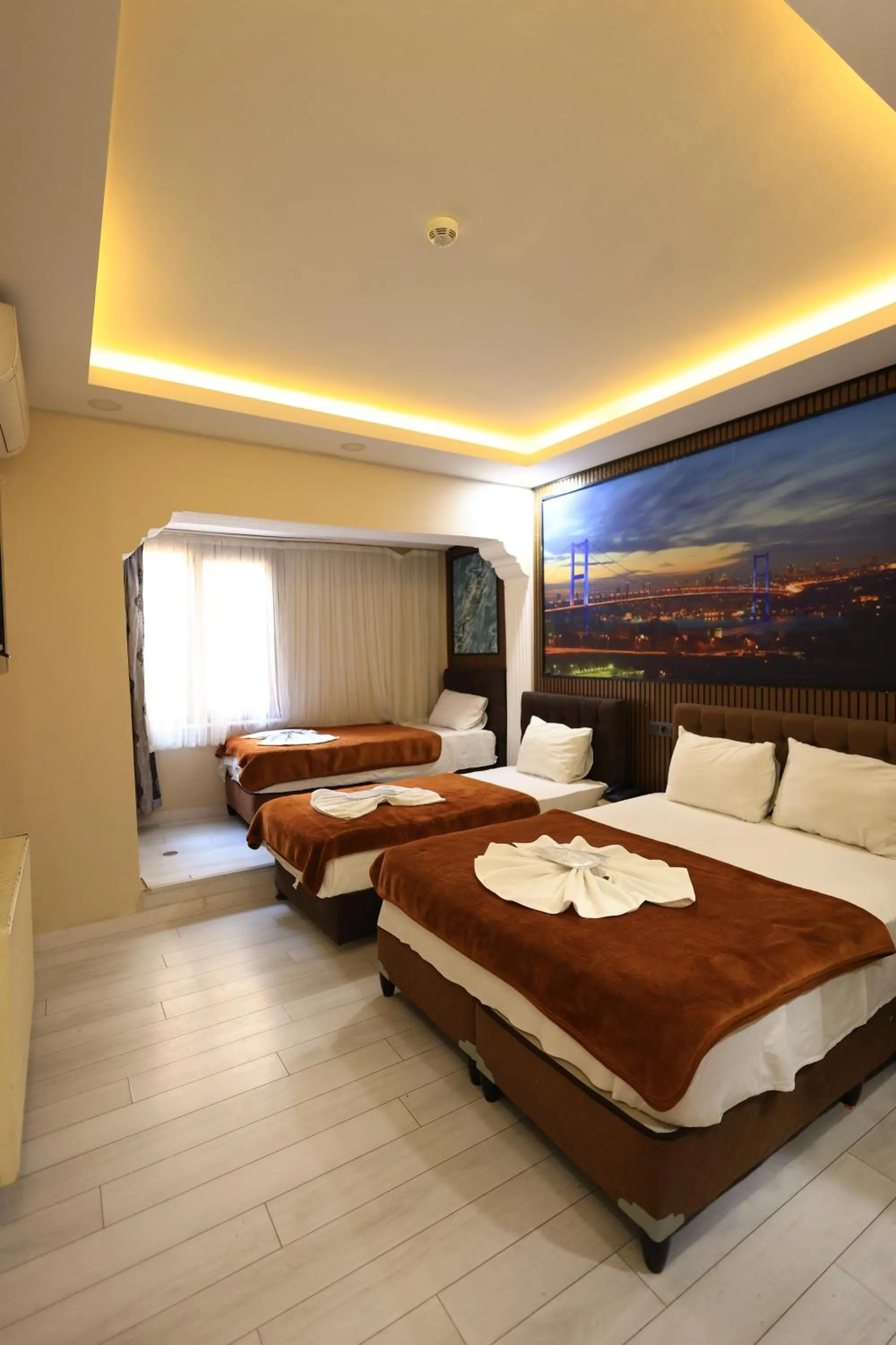 Photo of the whole room in HamzaBey Hotel