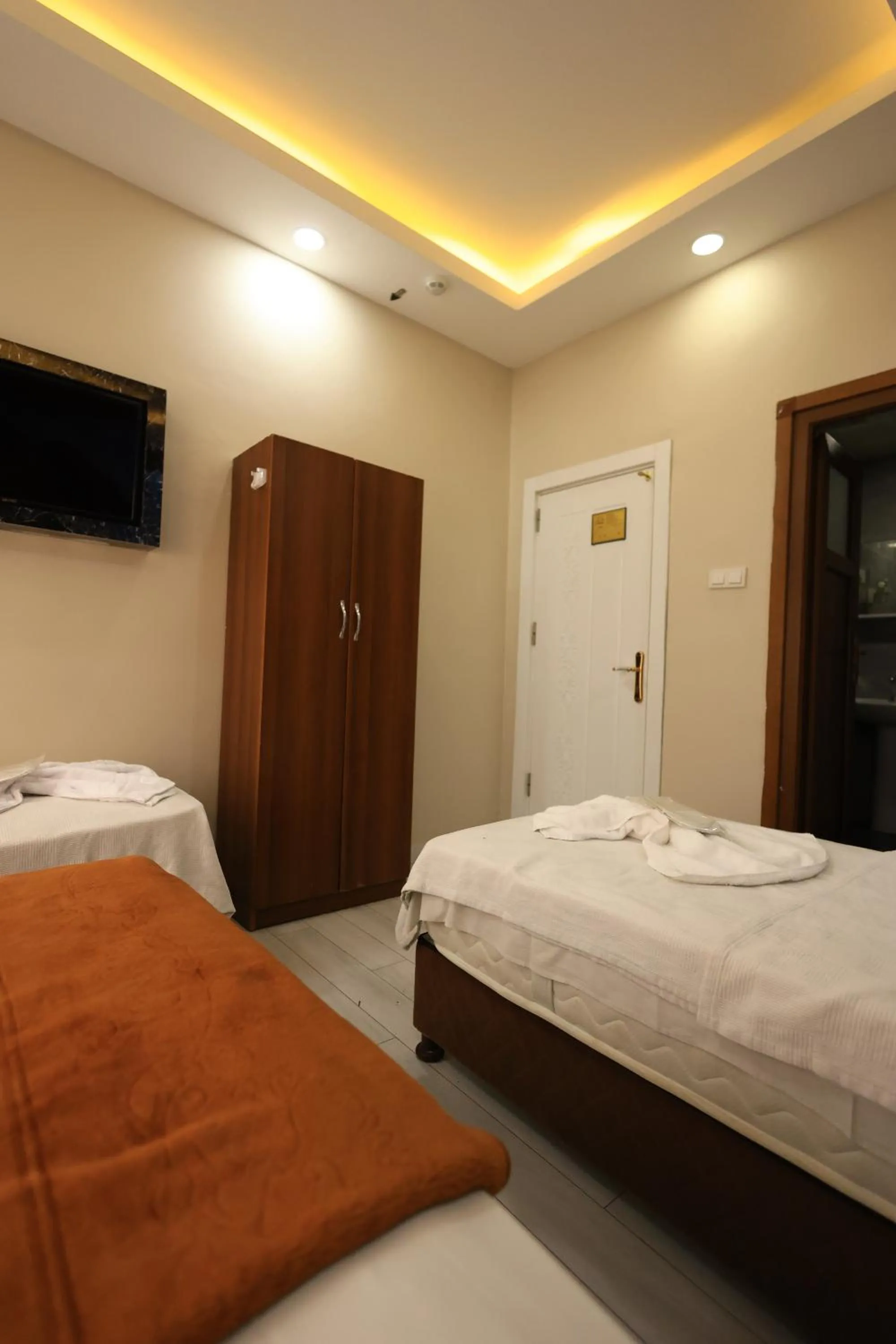 Photo of the whole room in HamzaBey Hotel