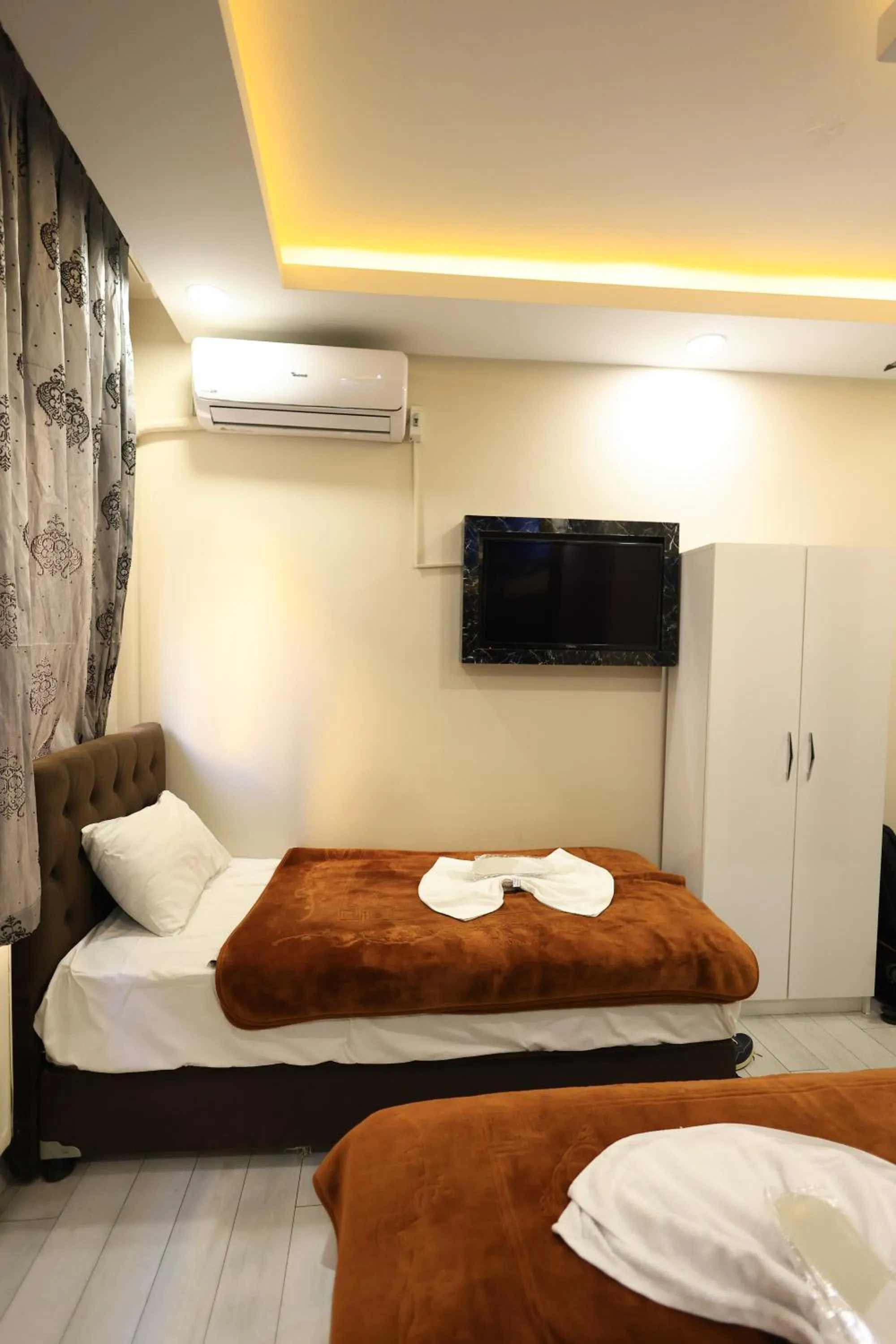 Photo of the whole room in HamzaBey Hotel