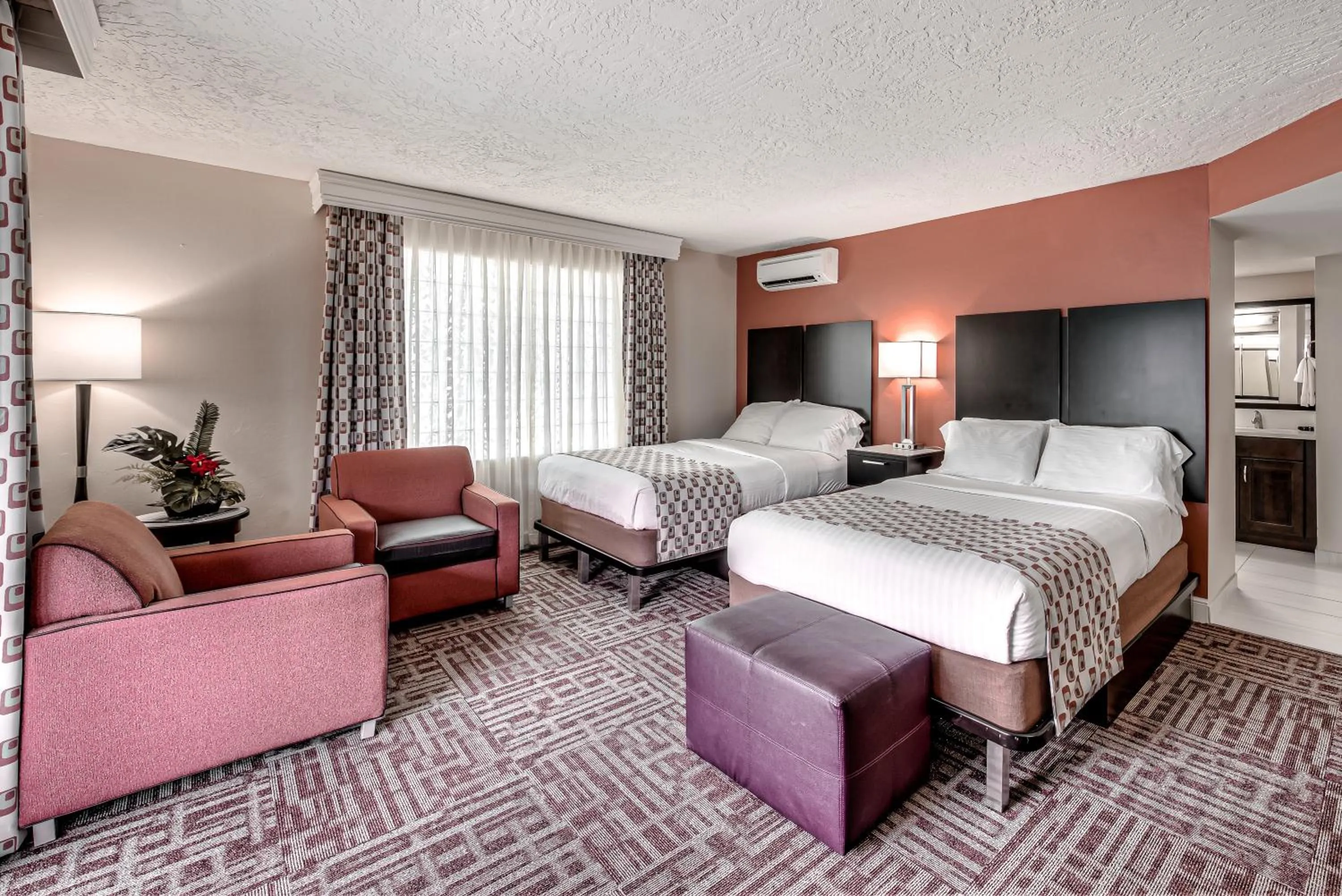 Photo of the whole room, Bed in Inn of Naples, Tapestry Collection by Hilton