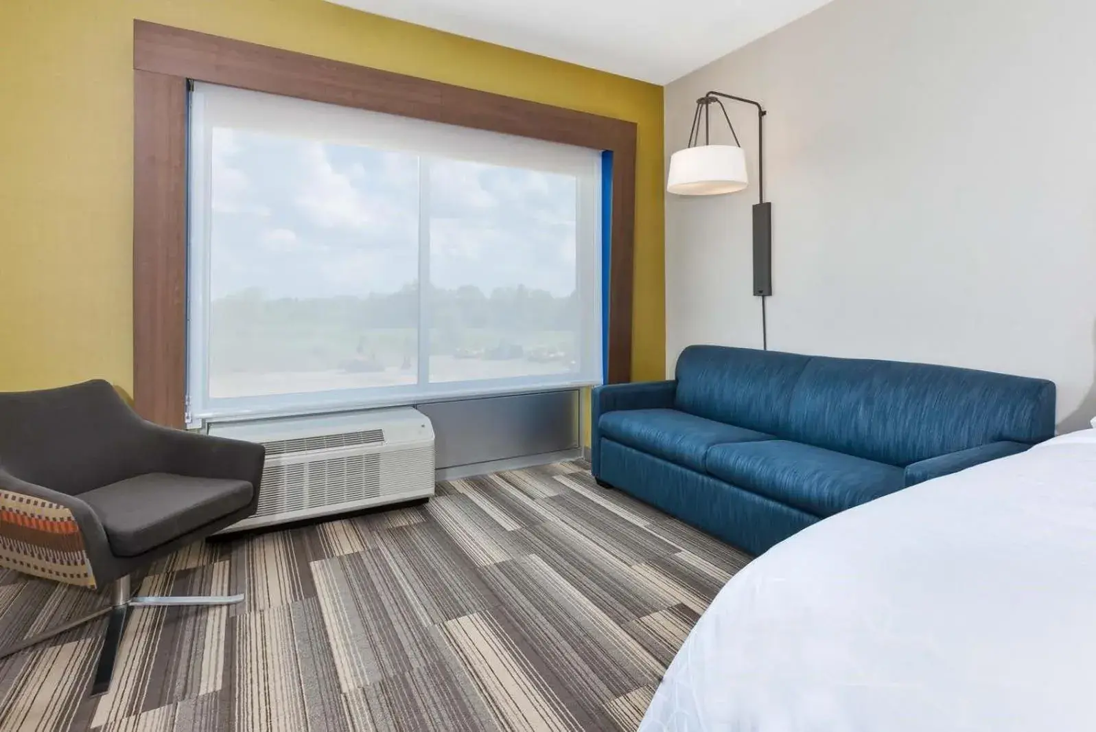 Queen Suite with Two Queen Beds in Holiday Inn Express & Suites - Grand Rapids Airport - South by IHG Queen Suite with Two Queen Beds in Holiday Inn Express & Suites - Grand Rapids Airport - South by IHG
