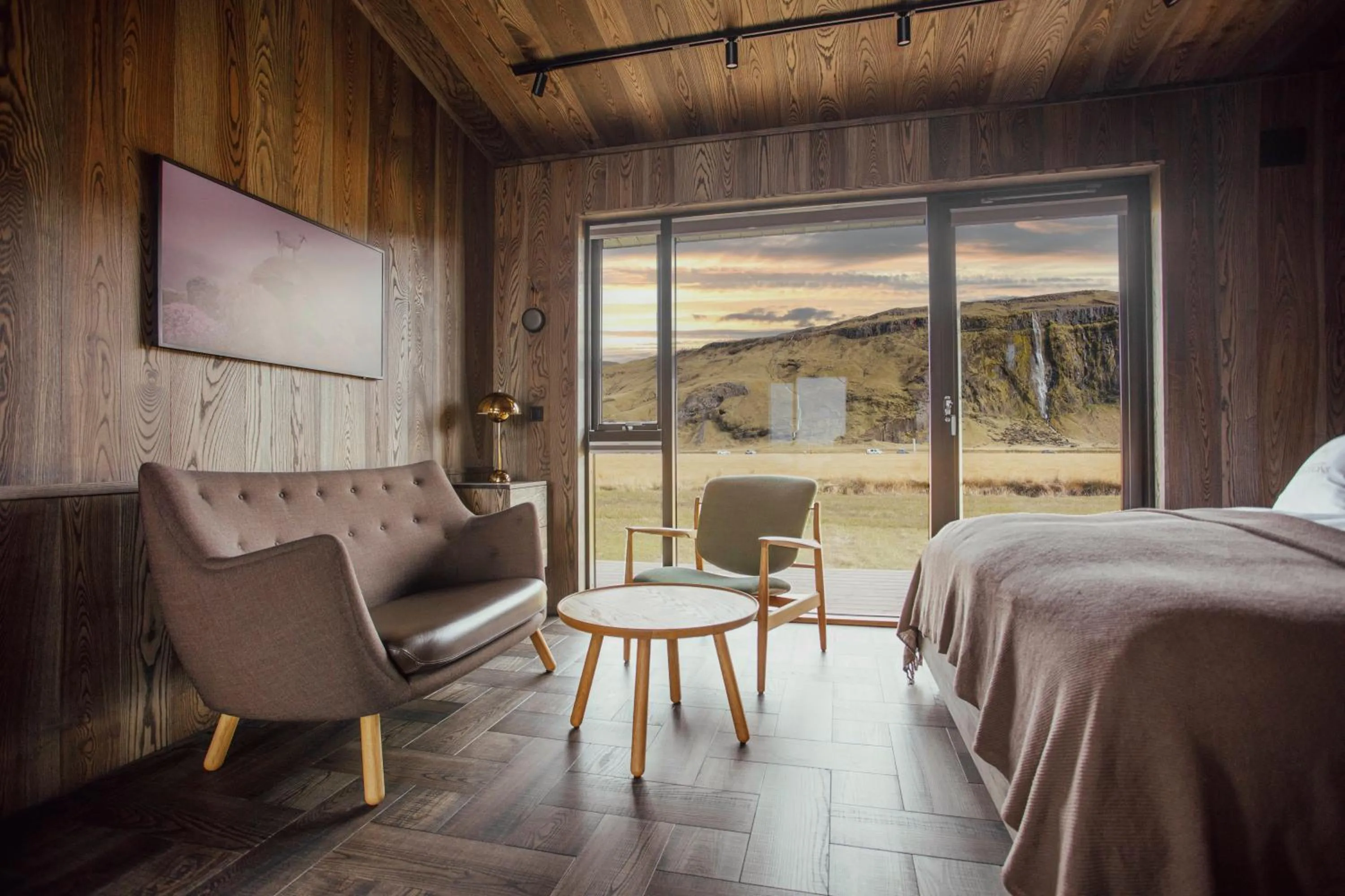 Natural landscape, Bed in Seljalandsfoss Horizons