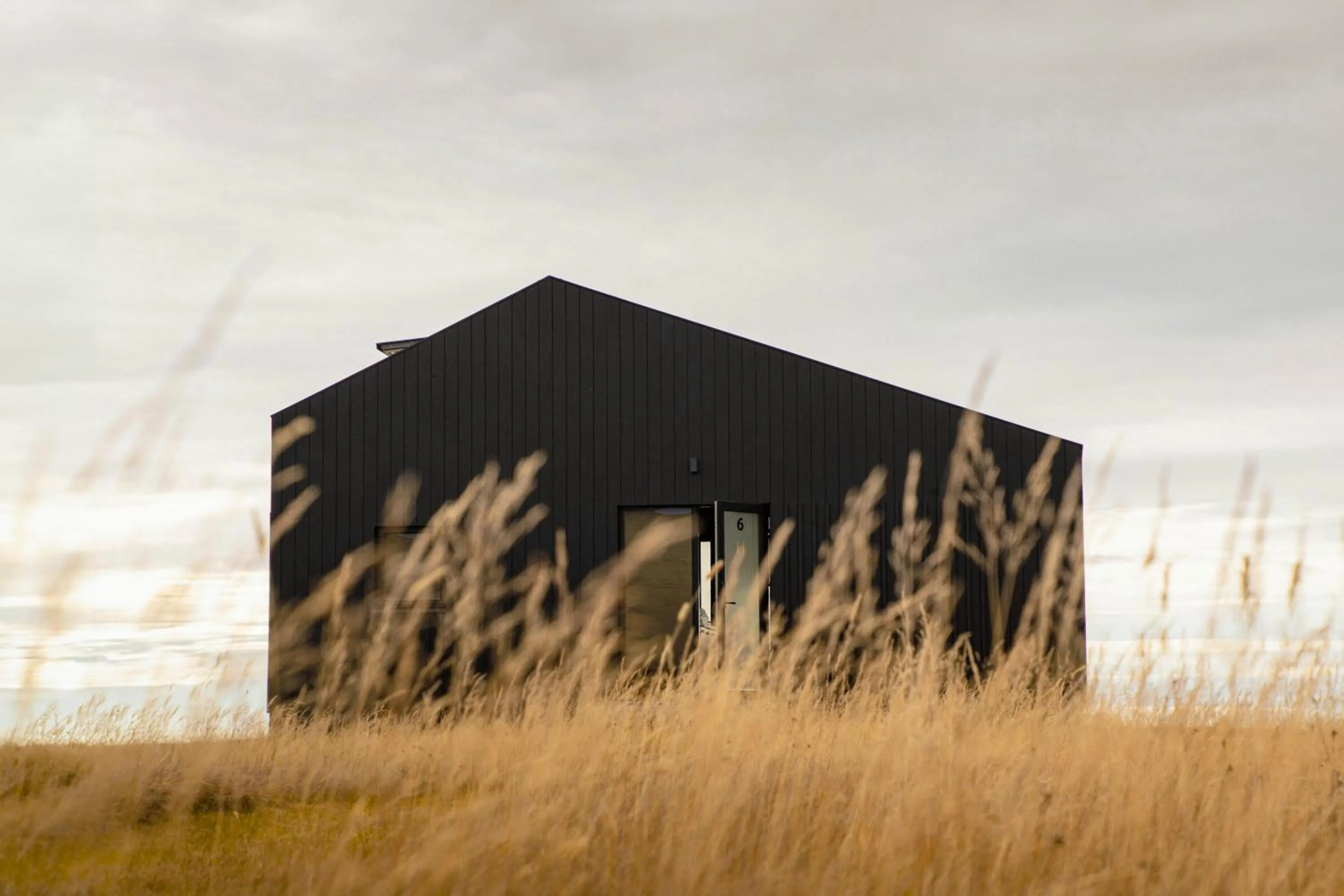 Natural landscape in Seljalandsfoss Horizons