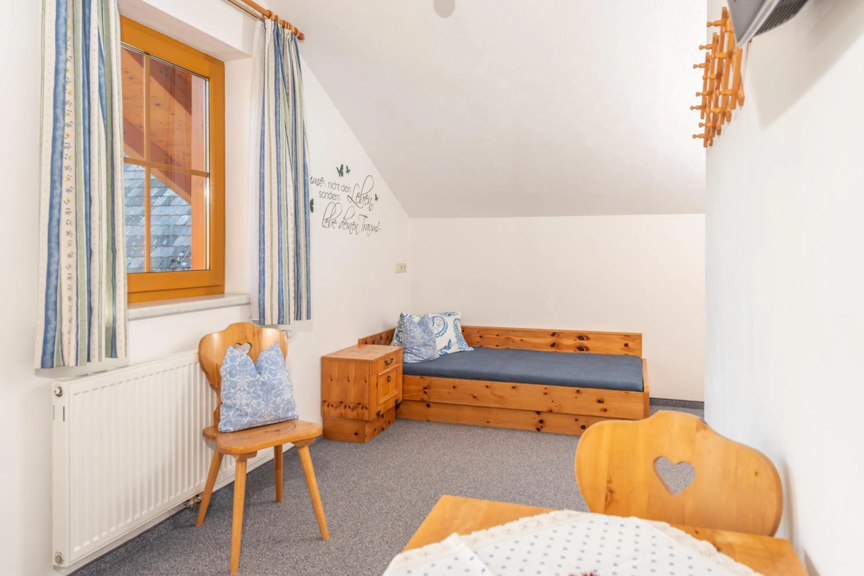 Photo of the whole room, Bed in Mittergruberhof