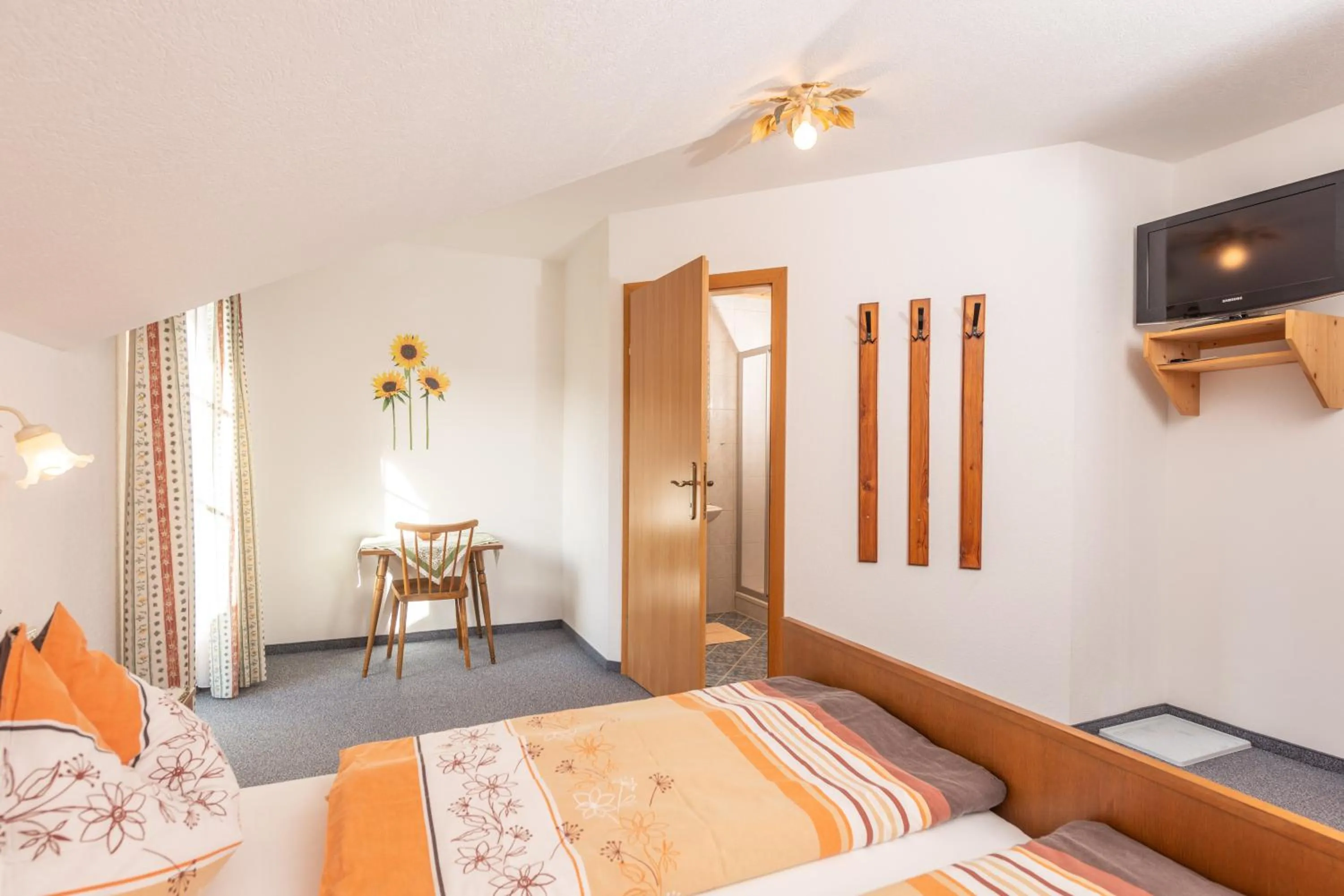 Photo of the whole room, Bed in Mittergruberhof