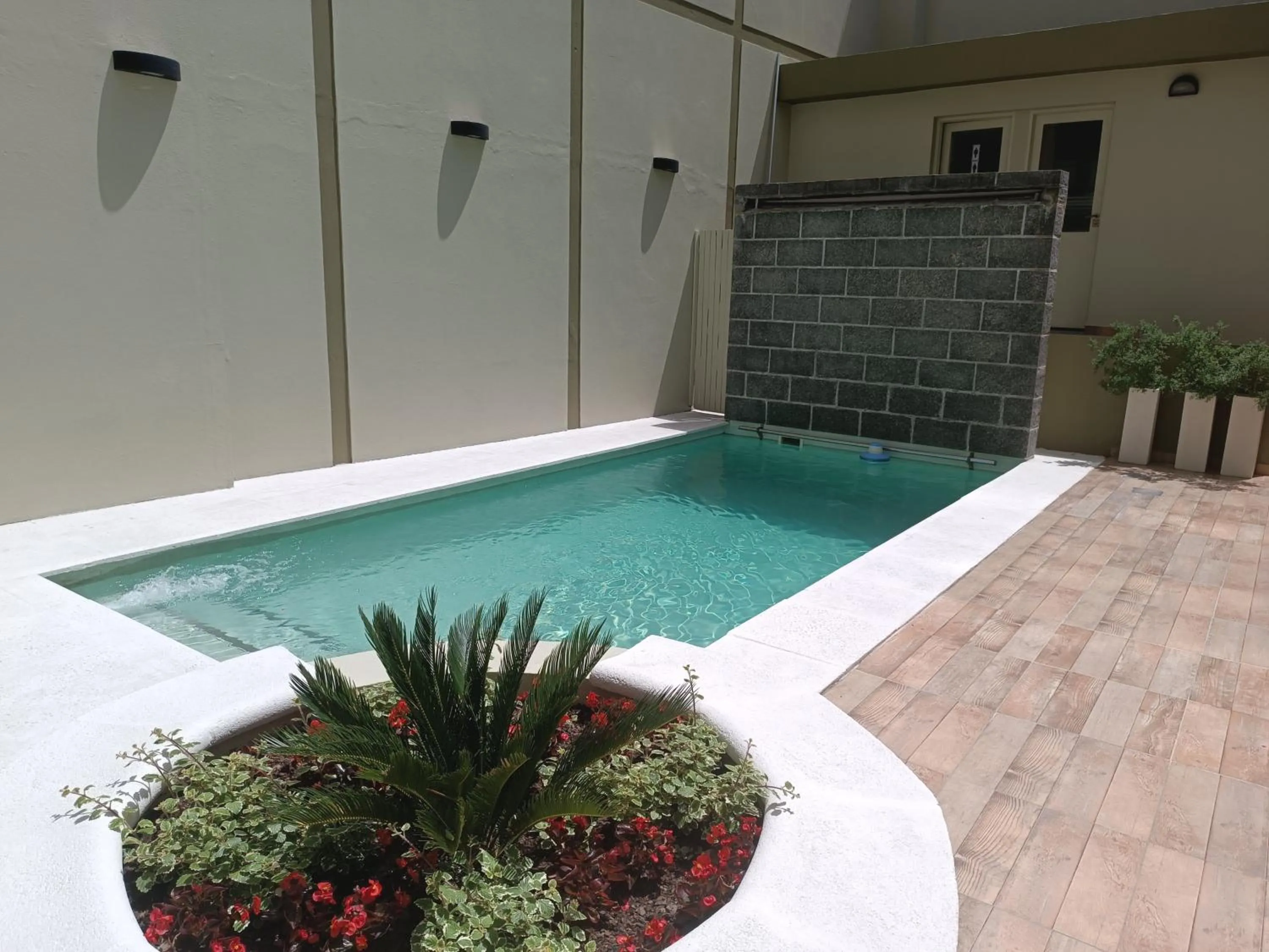 Swimming pool in Ayres Apartments Recoleta - Uriburu 1756