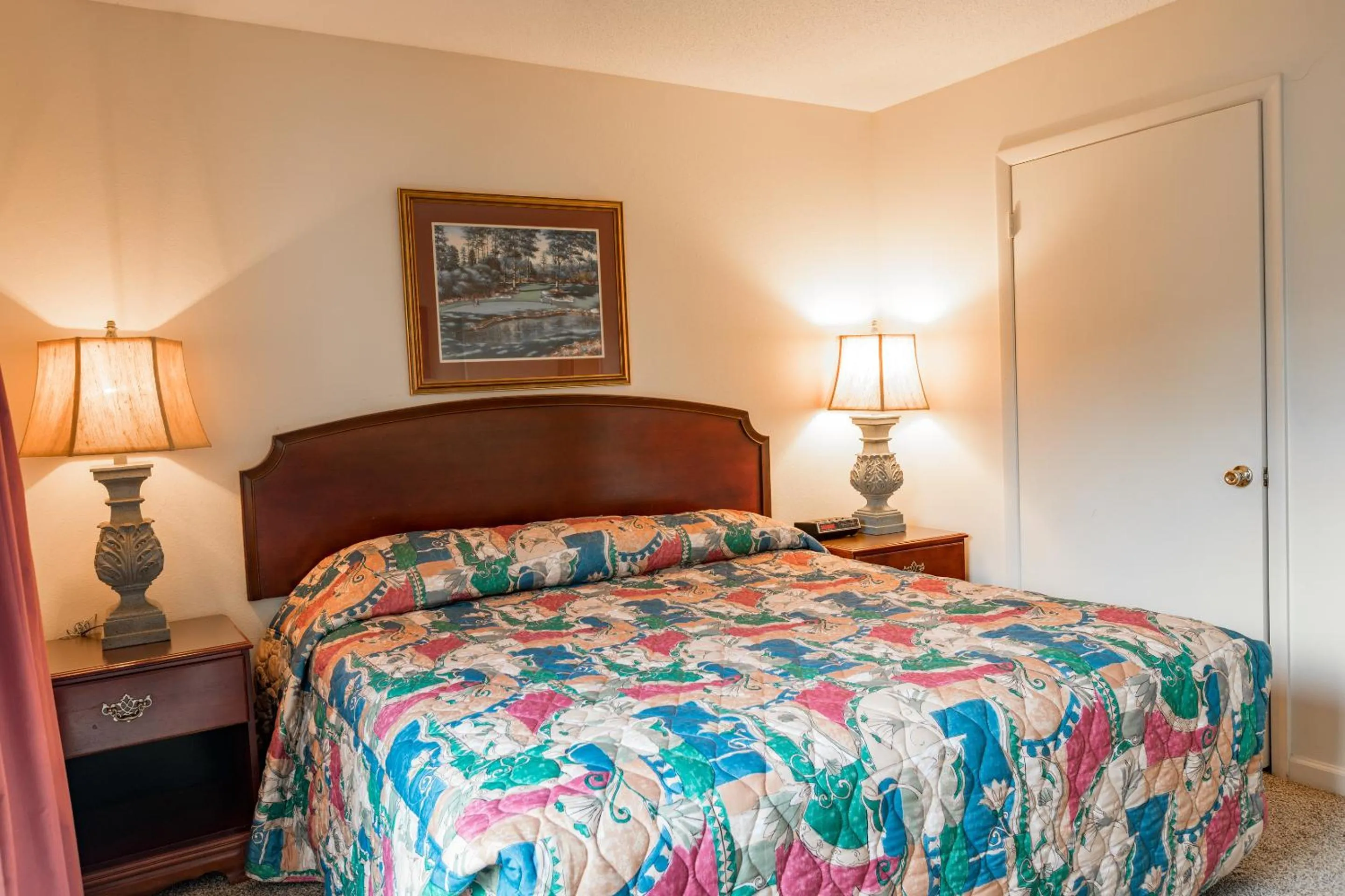 Crown Resorts at Lake Tansi East