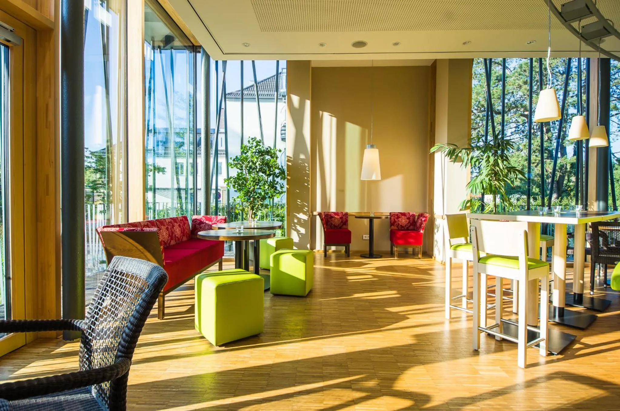 Restaurant/places to eat in Ammerseehäuser