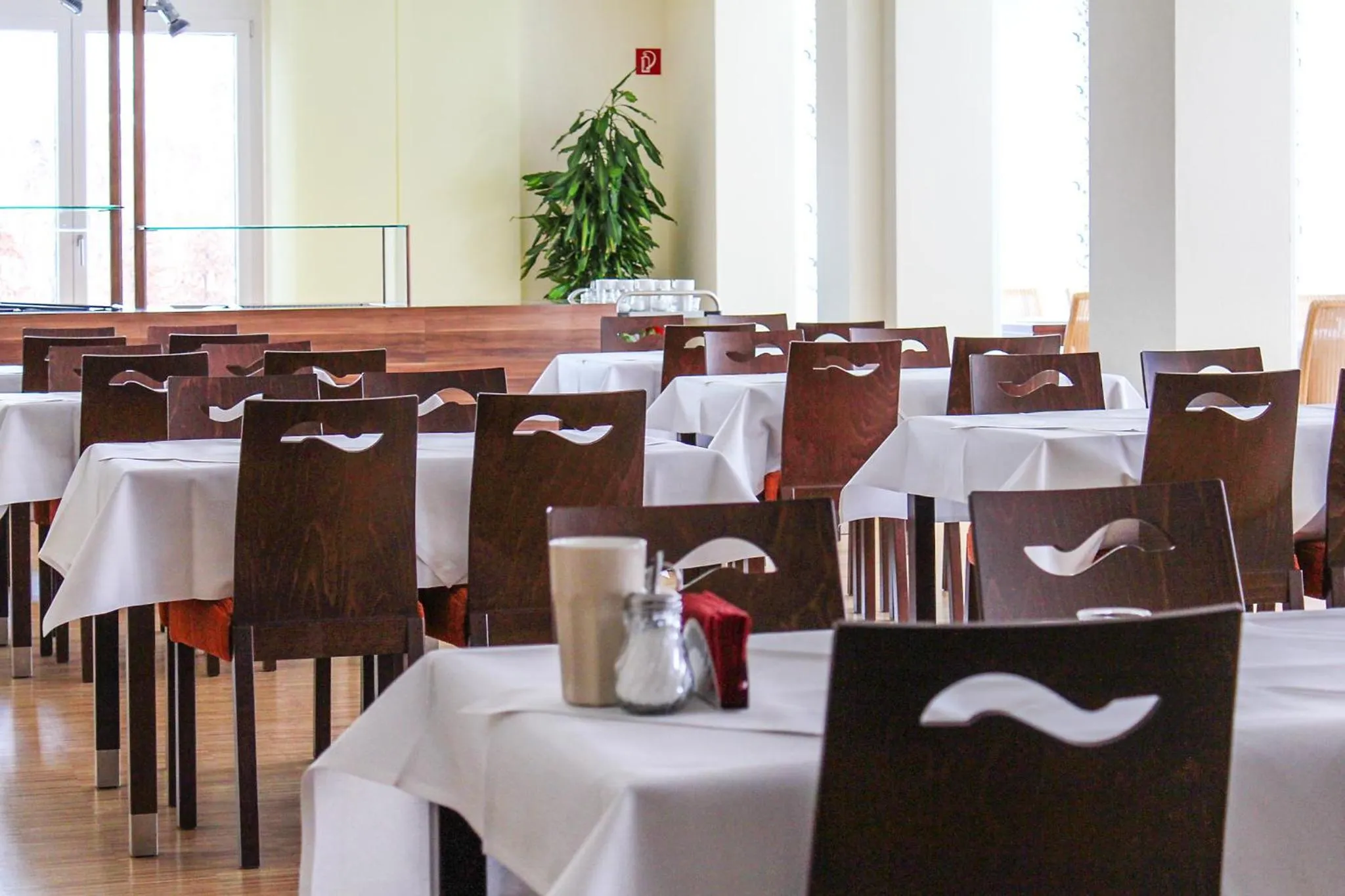 Restaurant/places to eat in Ammerseehäuser