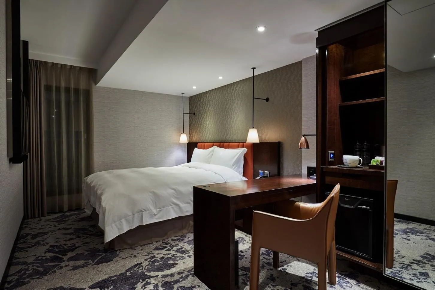 Photo of the whole room, Bed in Tango Inn Taipei ZhongShan