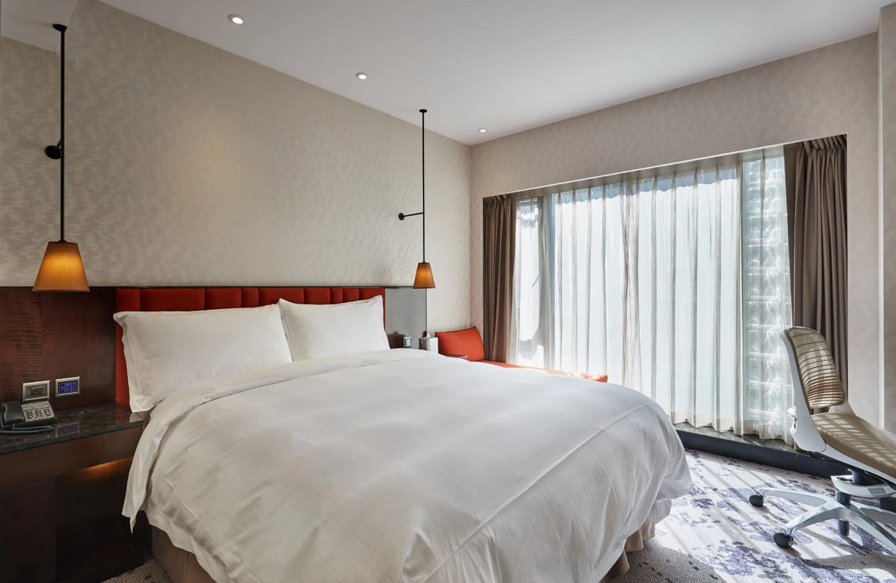 Photo of the whole room, Bed in Tango Inn Taipei ZhongShan