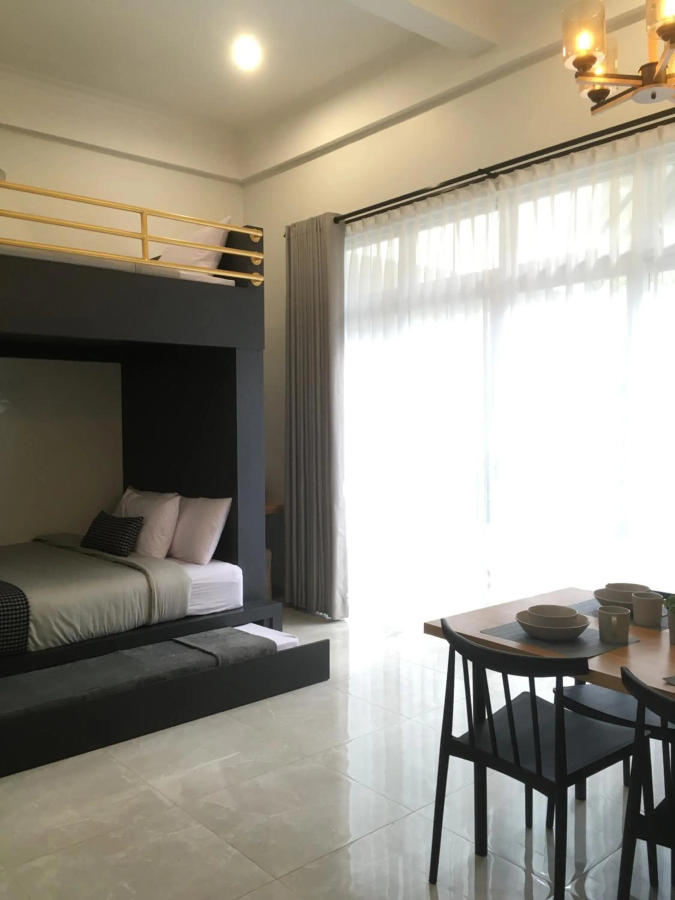 Cottonwood Boutique Heritage Otten