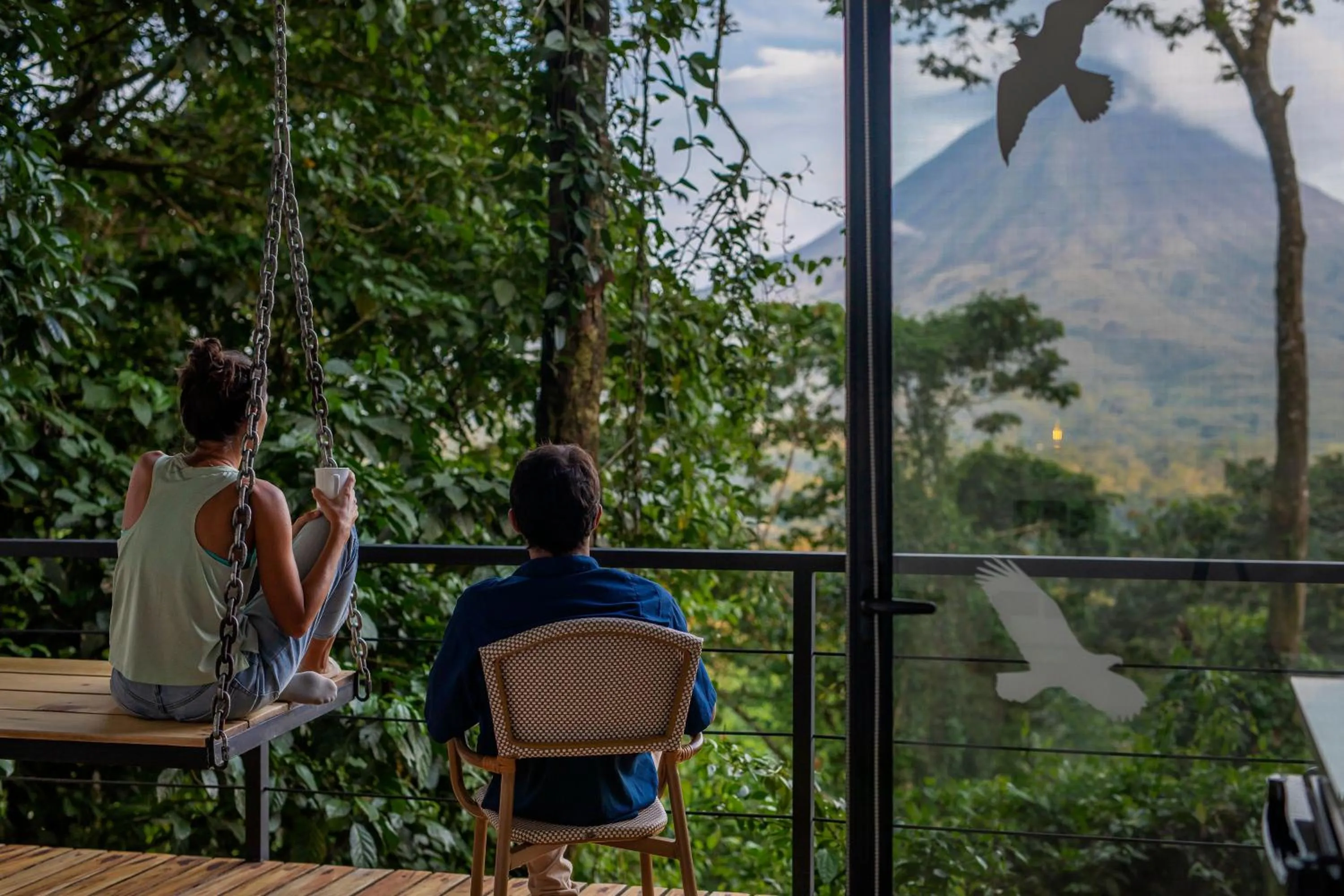 group of guests in Sangregado Lodge