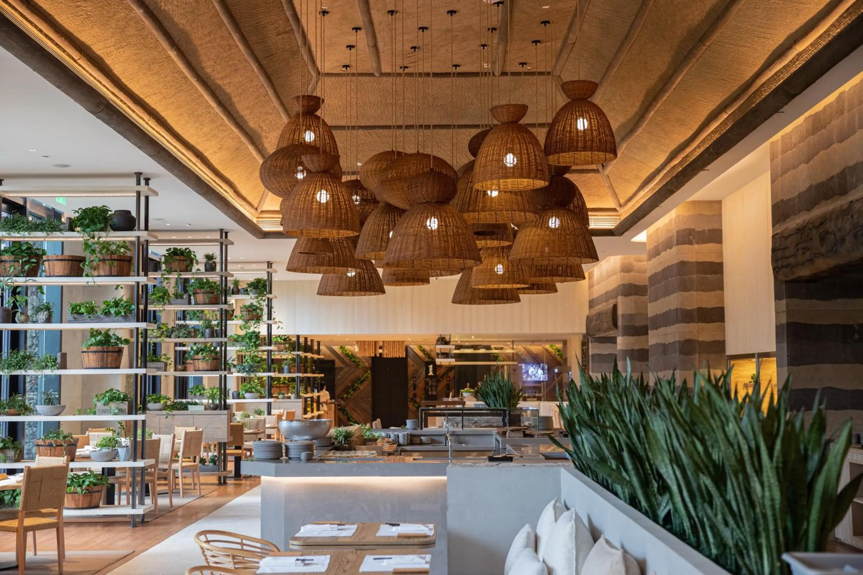 Restaurant/places to eat in 1 Hotel Haitang Bay, Sanya