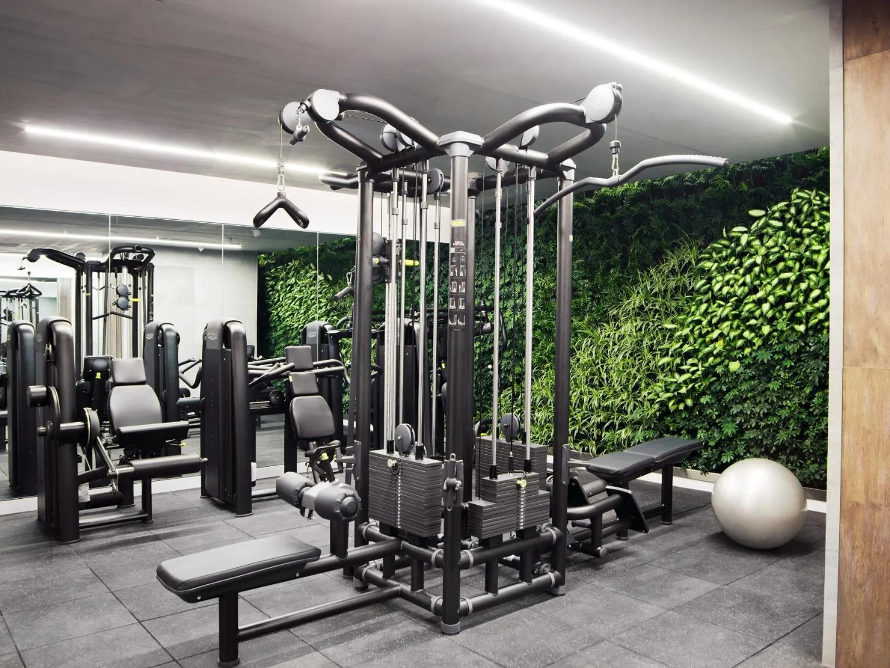Fitness centre/facilities in 1 Hotel Haitang Bay, Sanya