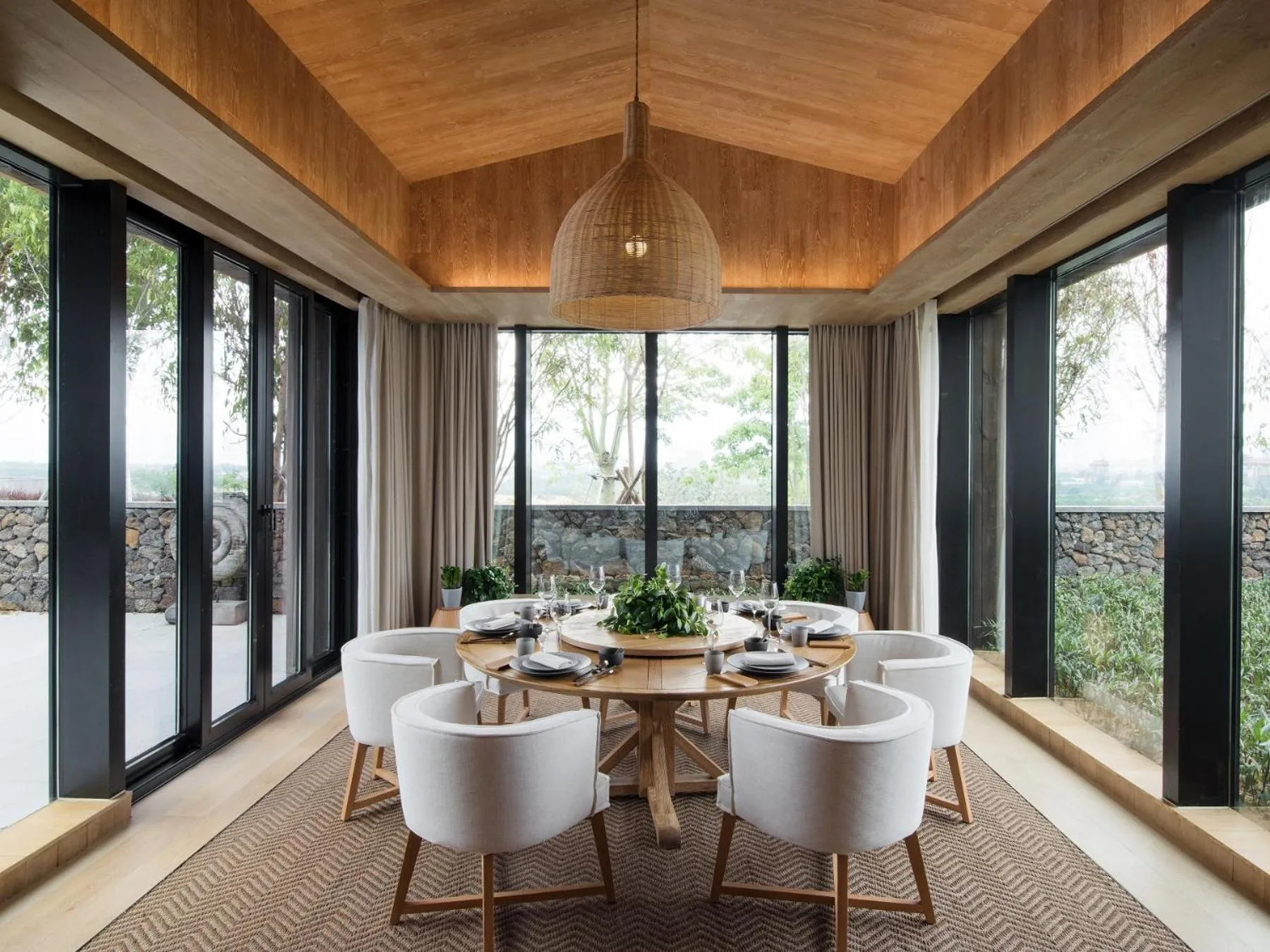 Dining area in 1 Hotel Haitang Bay, Sanya