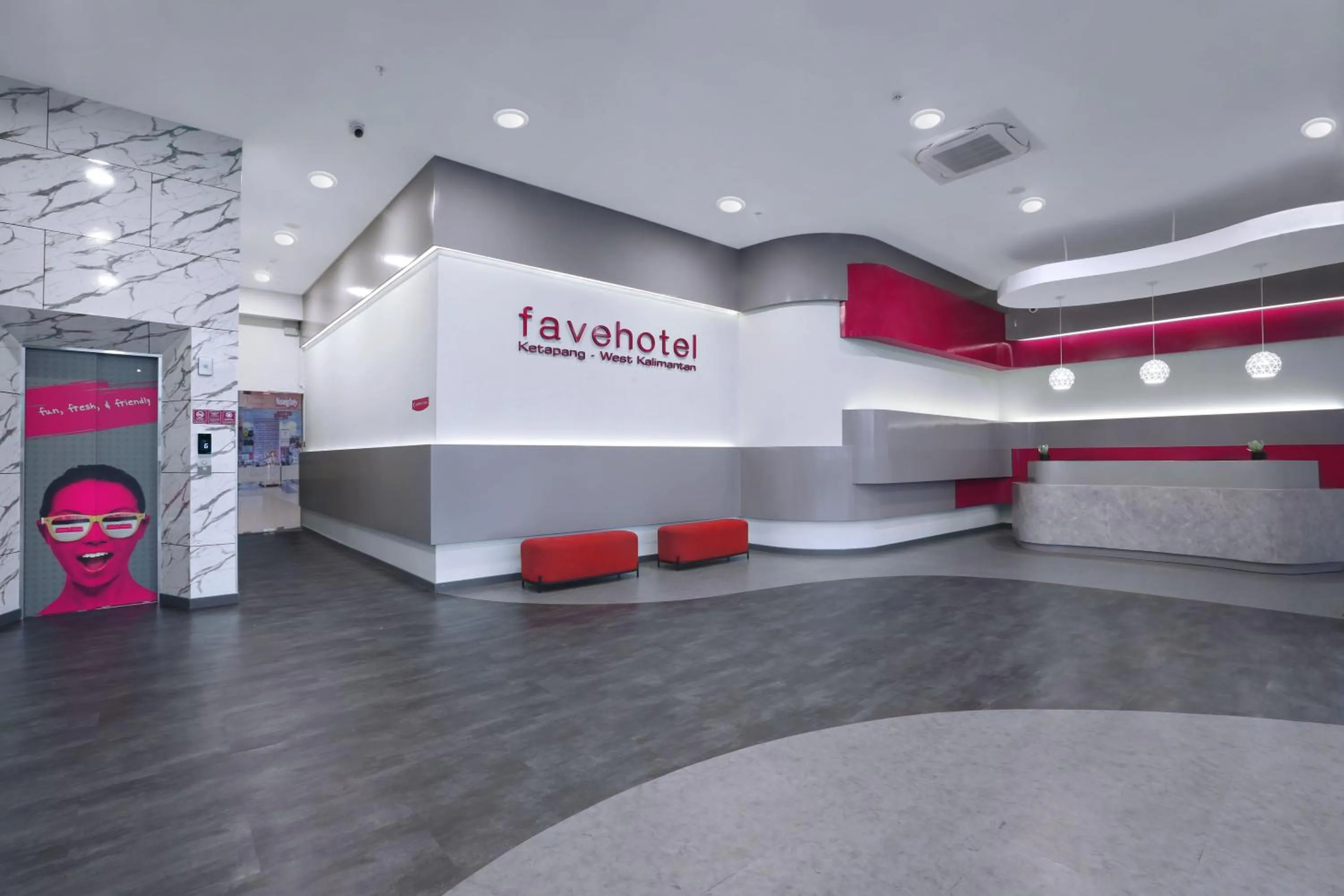 Lobby or reception in favehotel Ketapang
