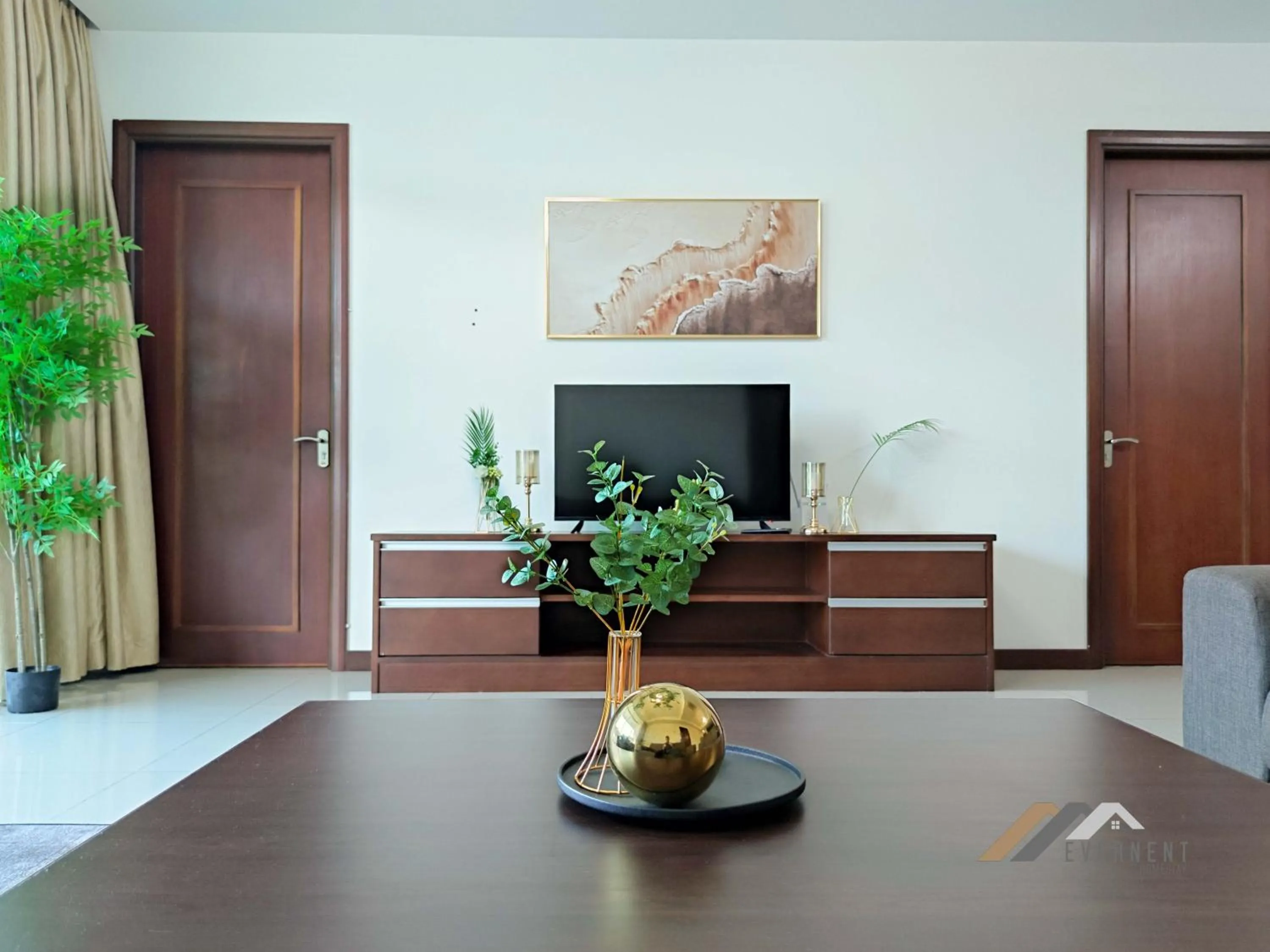 TV and multimedia in Bay Resort by Evernent