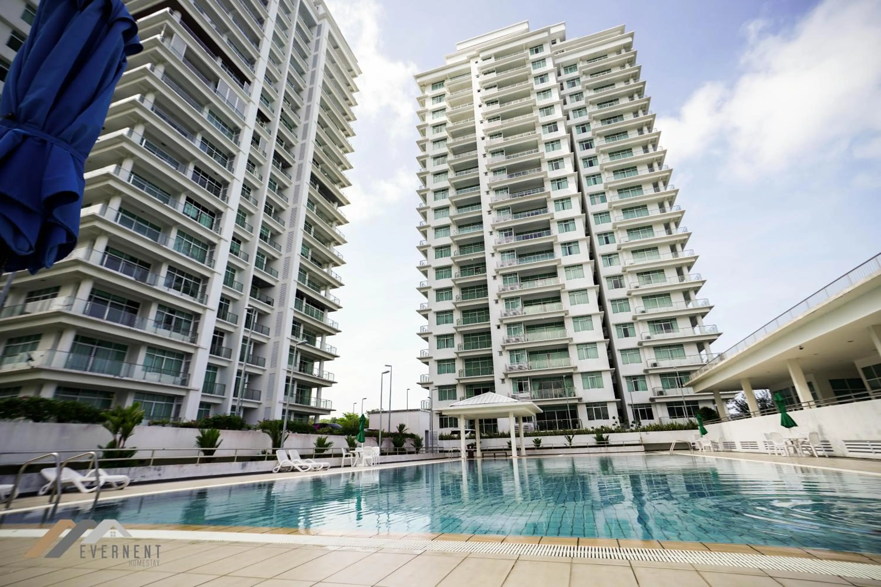 Bay Resort by Evernent