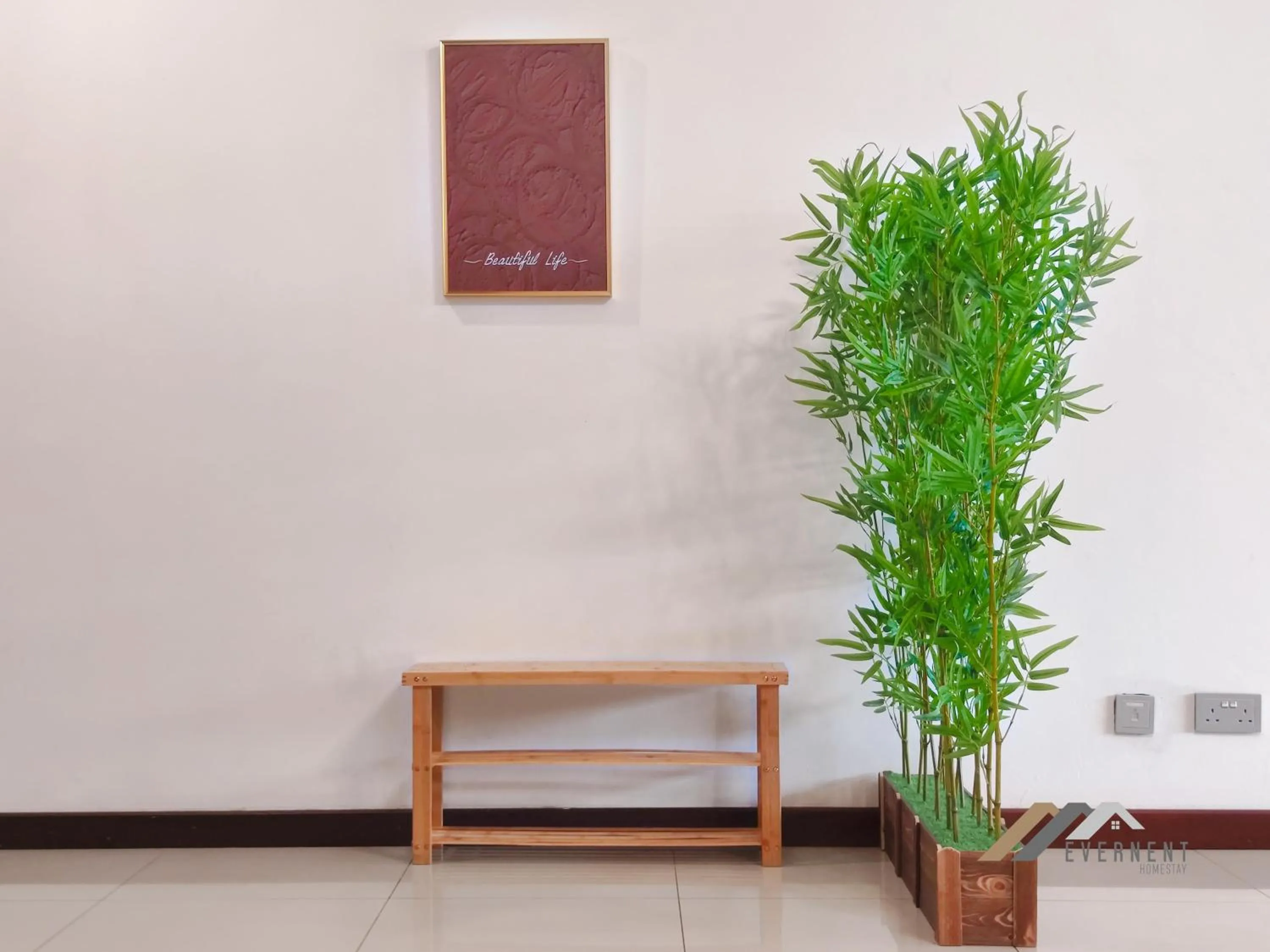 Facade/entrance in Bay Resort by Evernent