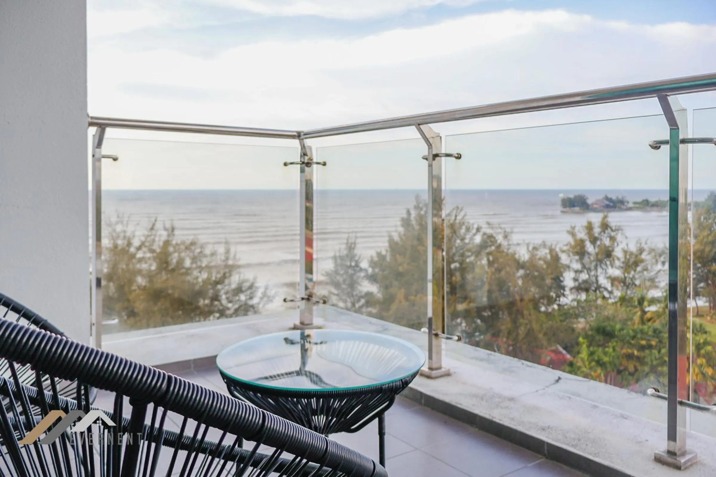 Balcony/Terrace in Bay Resort by Evernent