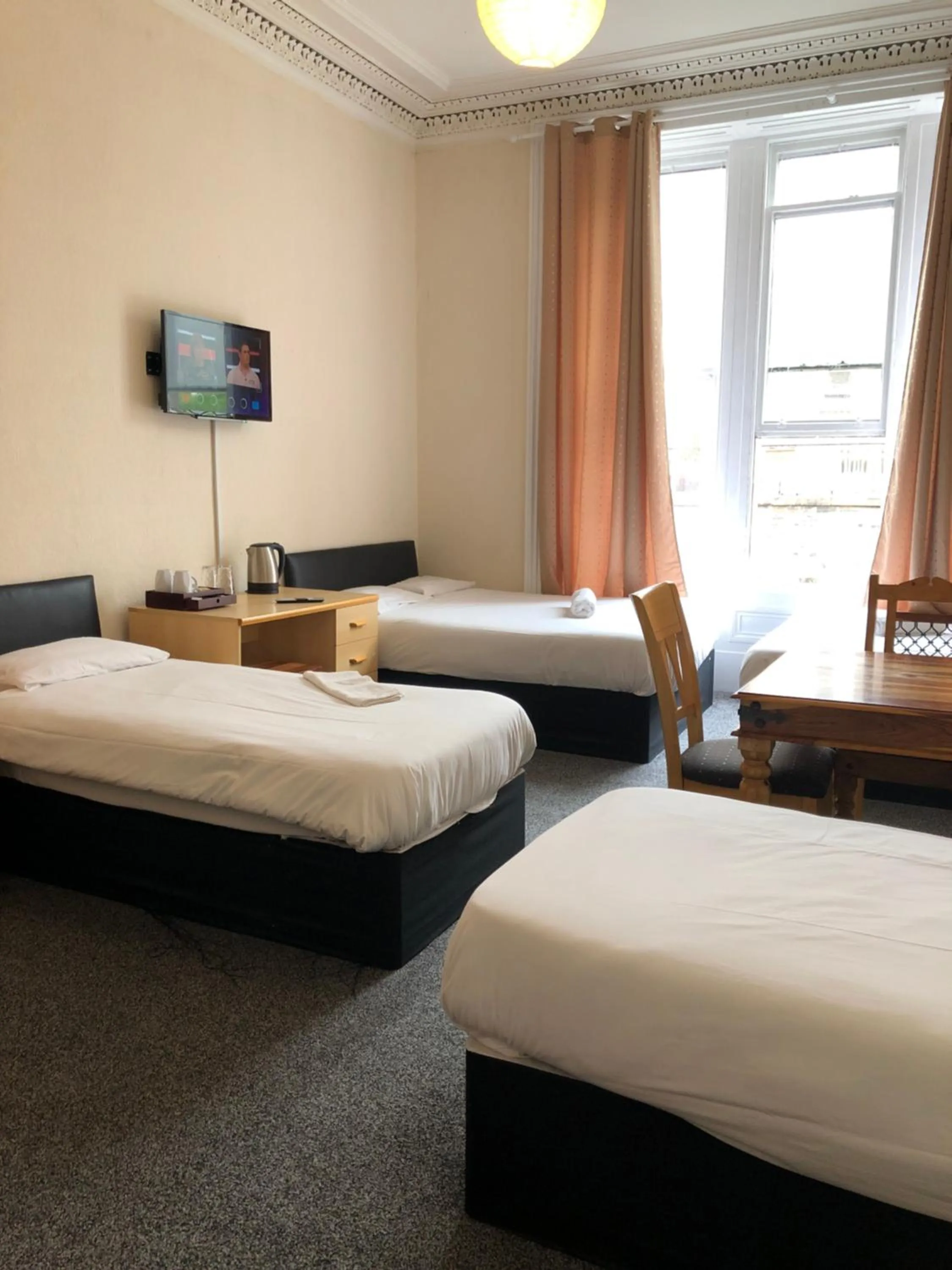 Renfrew rooms at City Centre