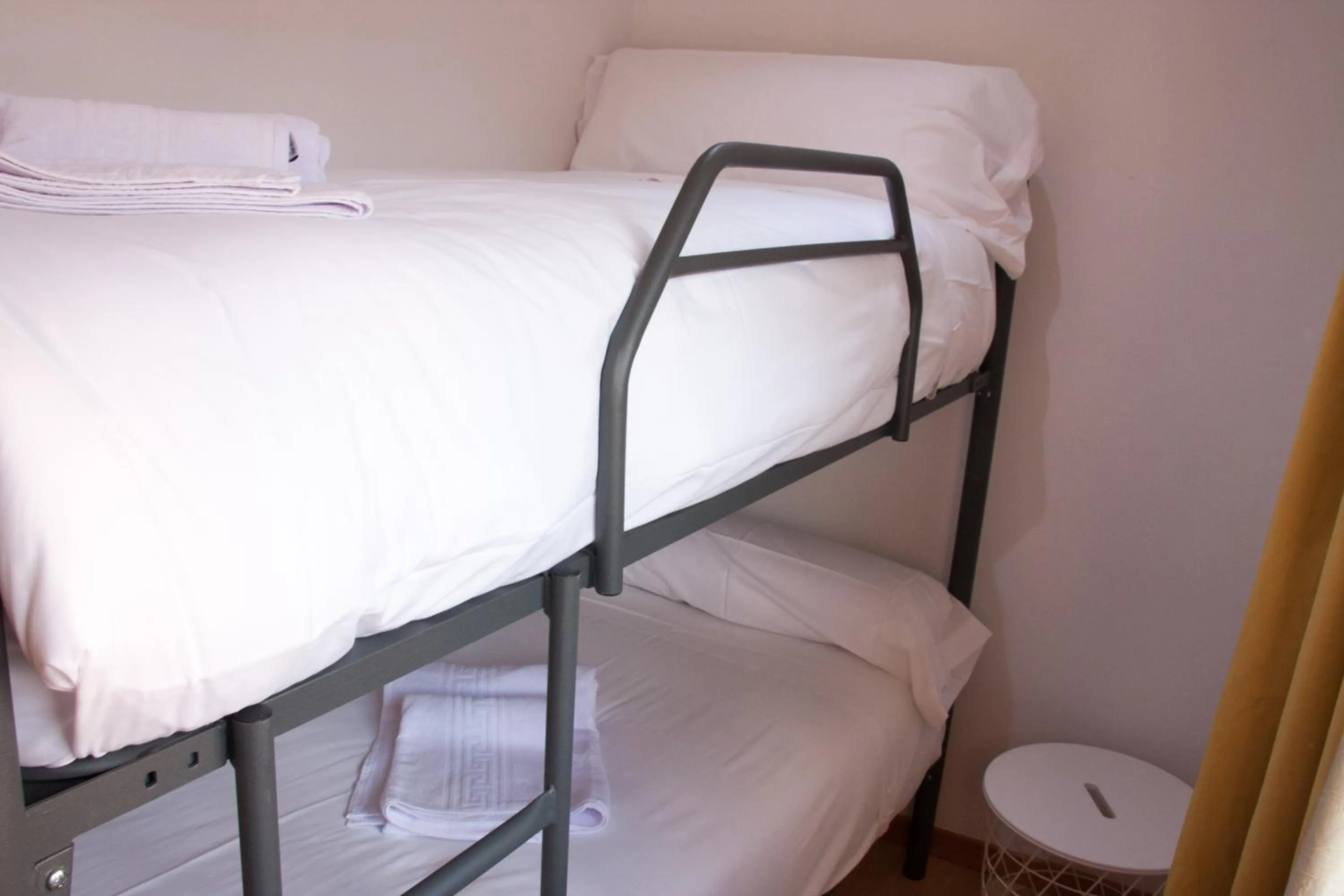 bunk bed, Bed in Hostal Cuéntame Evolución Auto Check in