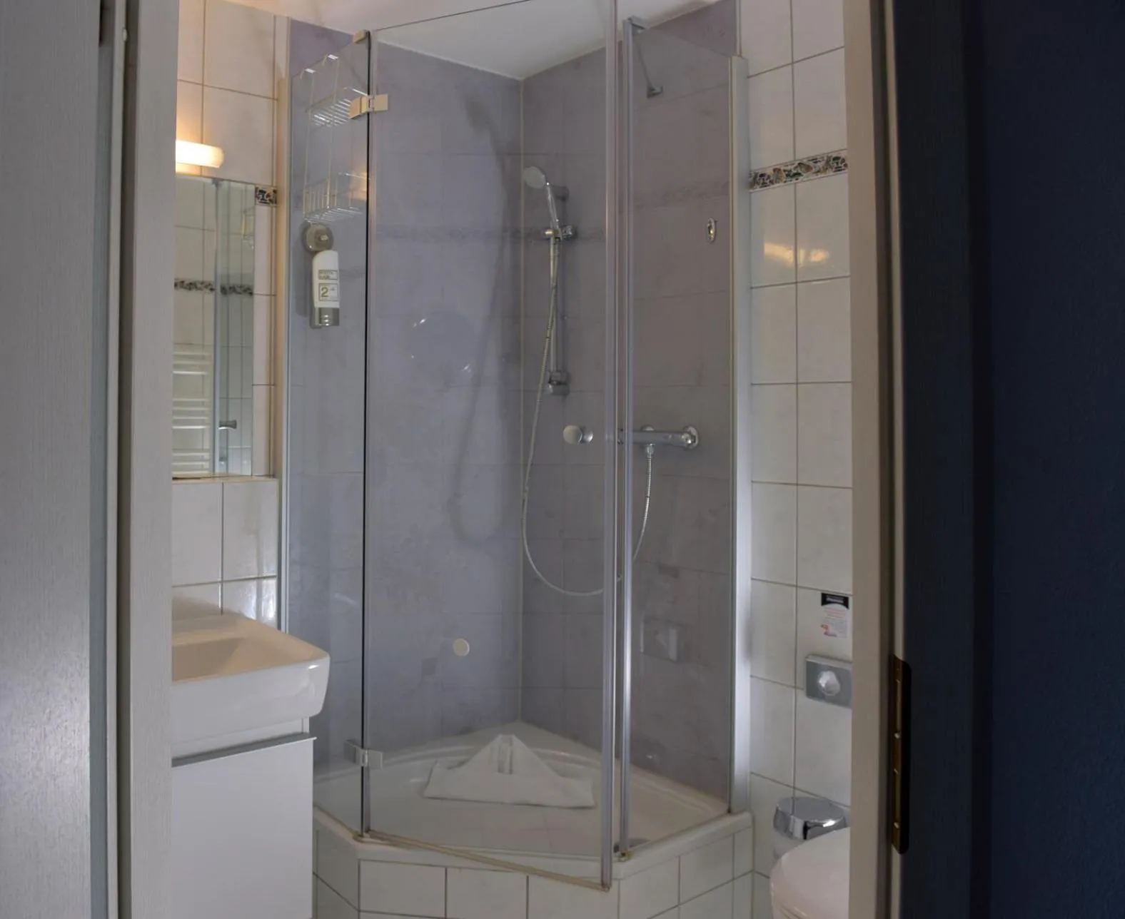 Bathroom in Hotel Wilhelmshöhe