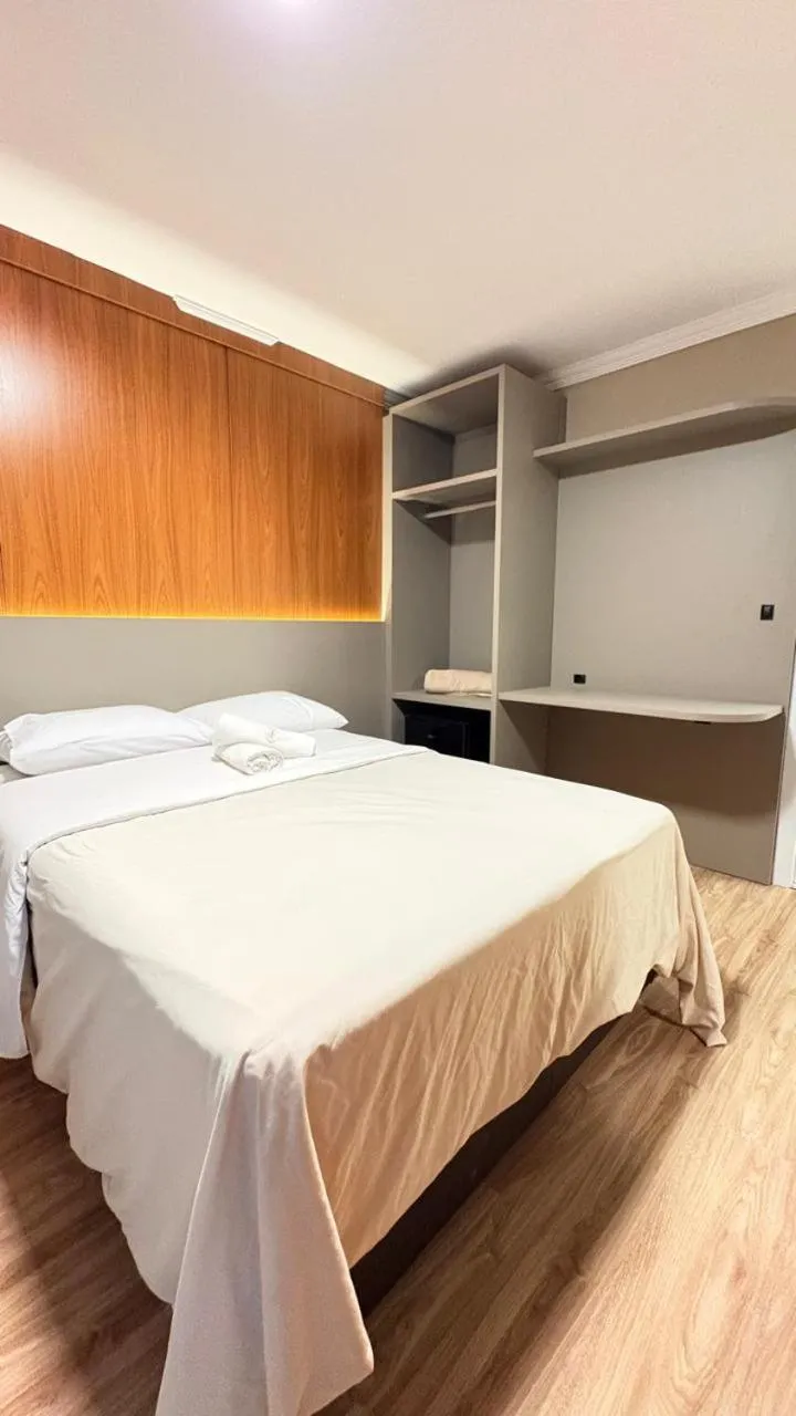 Bed in Hotel Lorimar