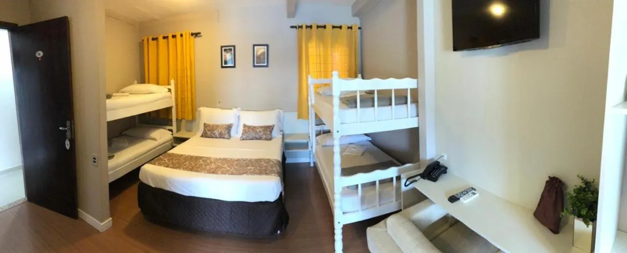 Bed in Hotel Lorimar