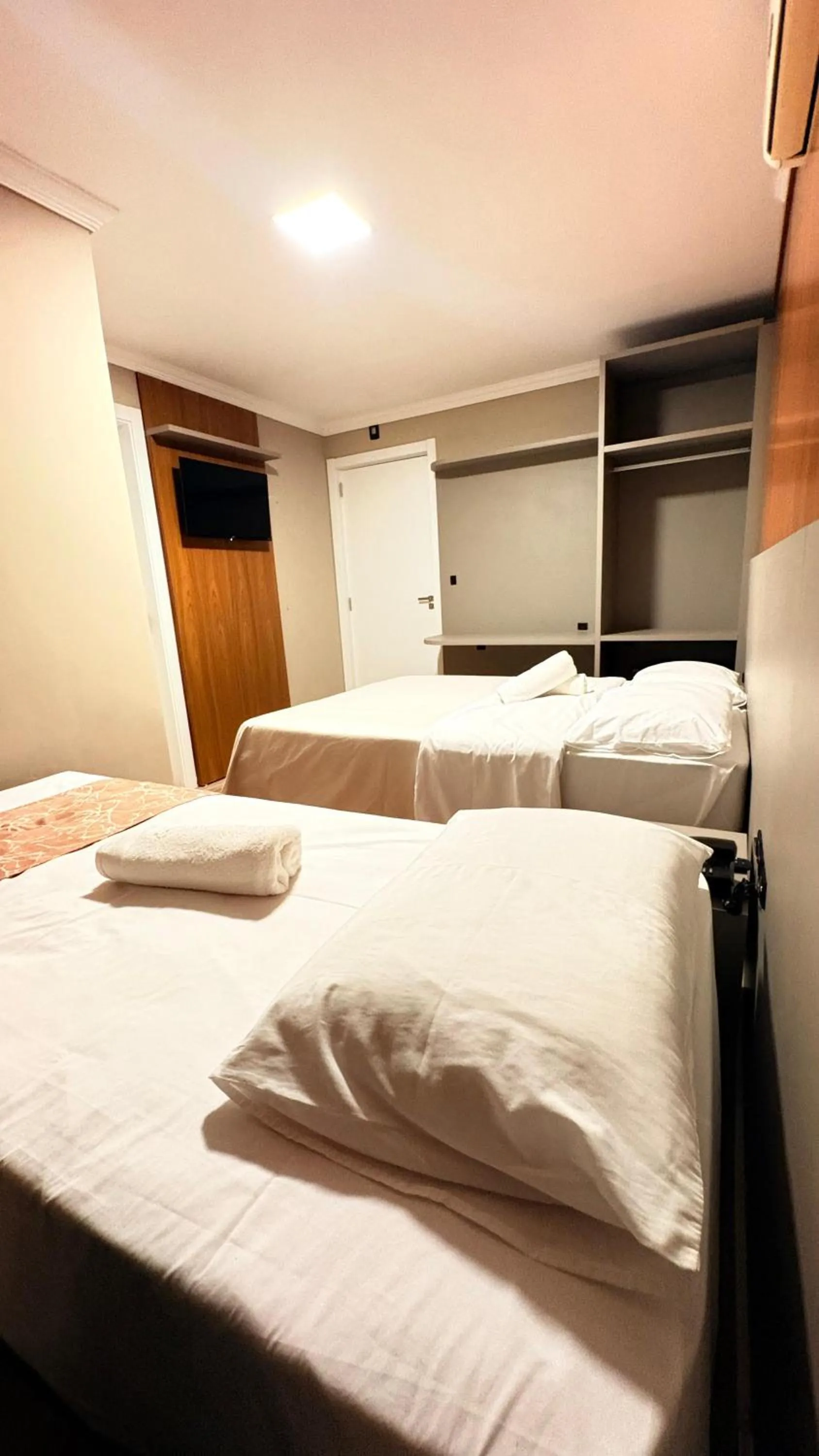 Bed in Hotel Lorimar