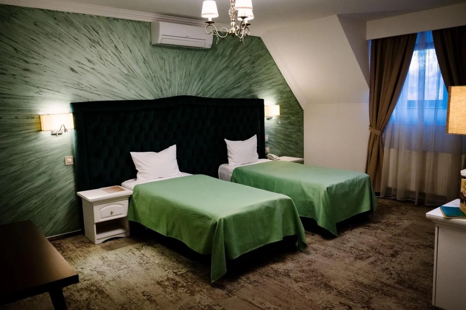 Bed in Hotel La Belle Epoque