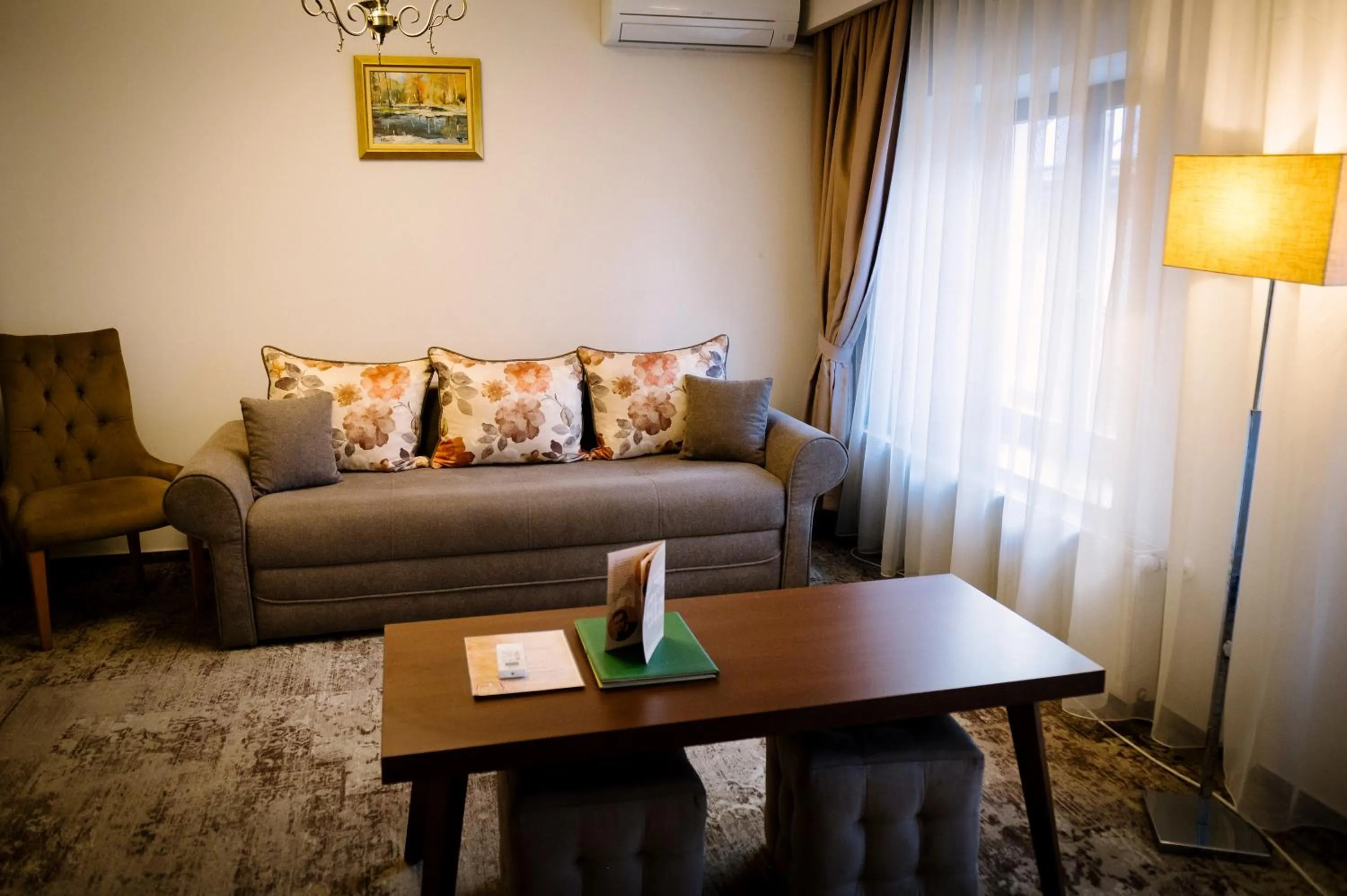 Hotel La Belle Epoque