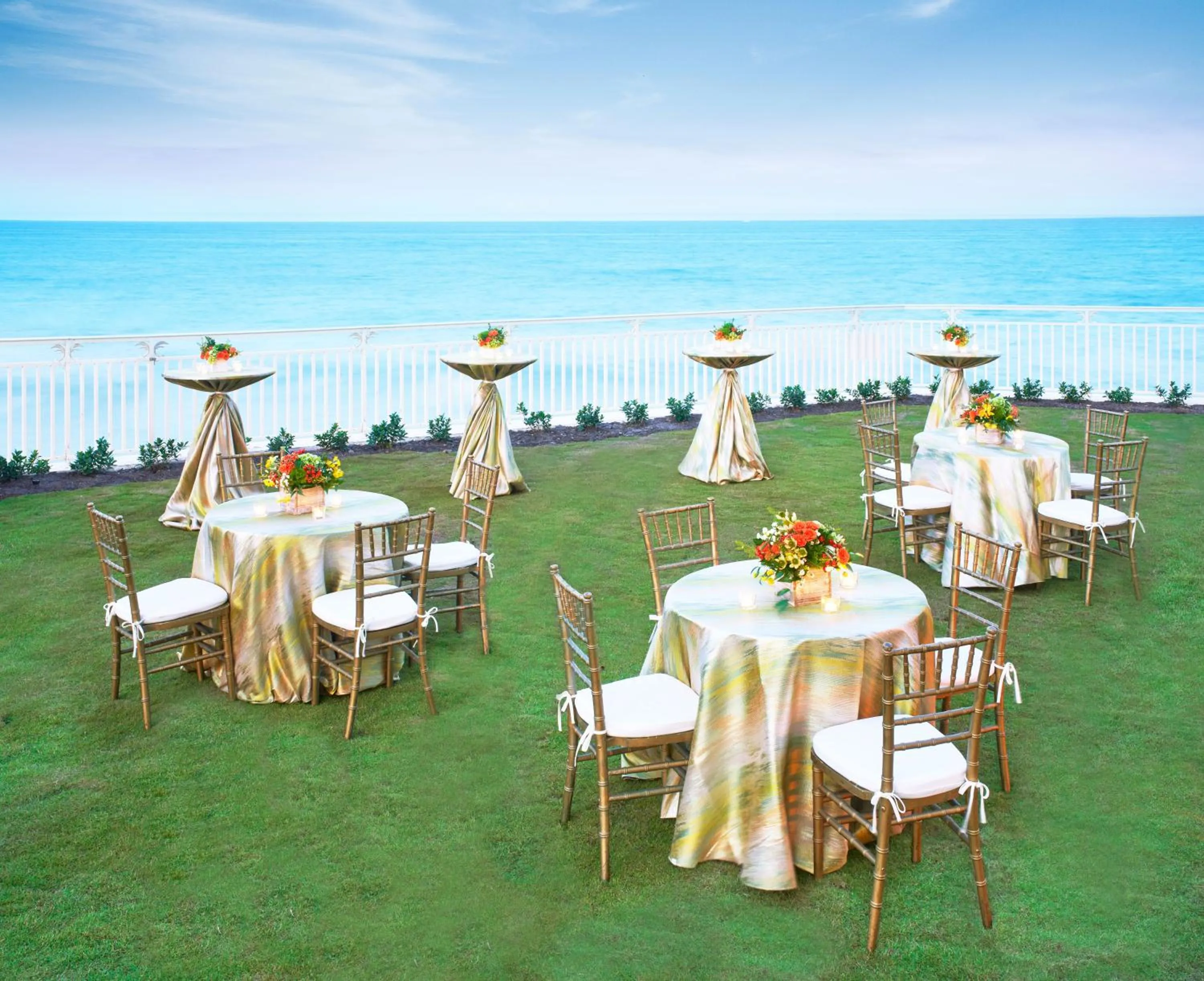 Day in Eau Palm Beach Resort & Spa