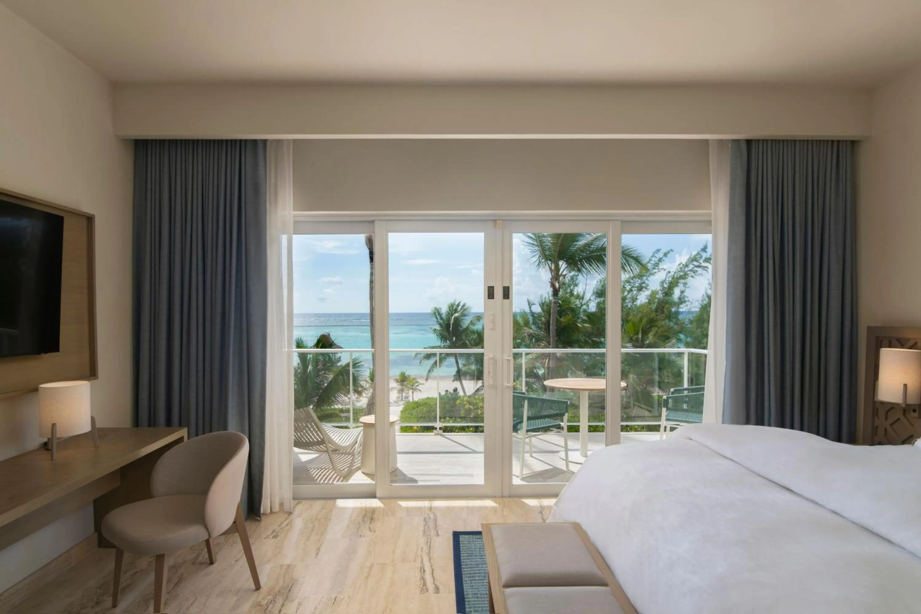 Photo of the whole room, Bed in The Westin Puntacana Resort