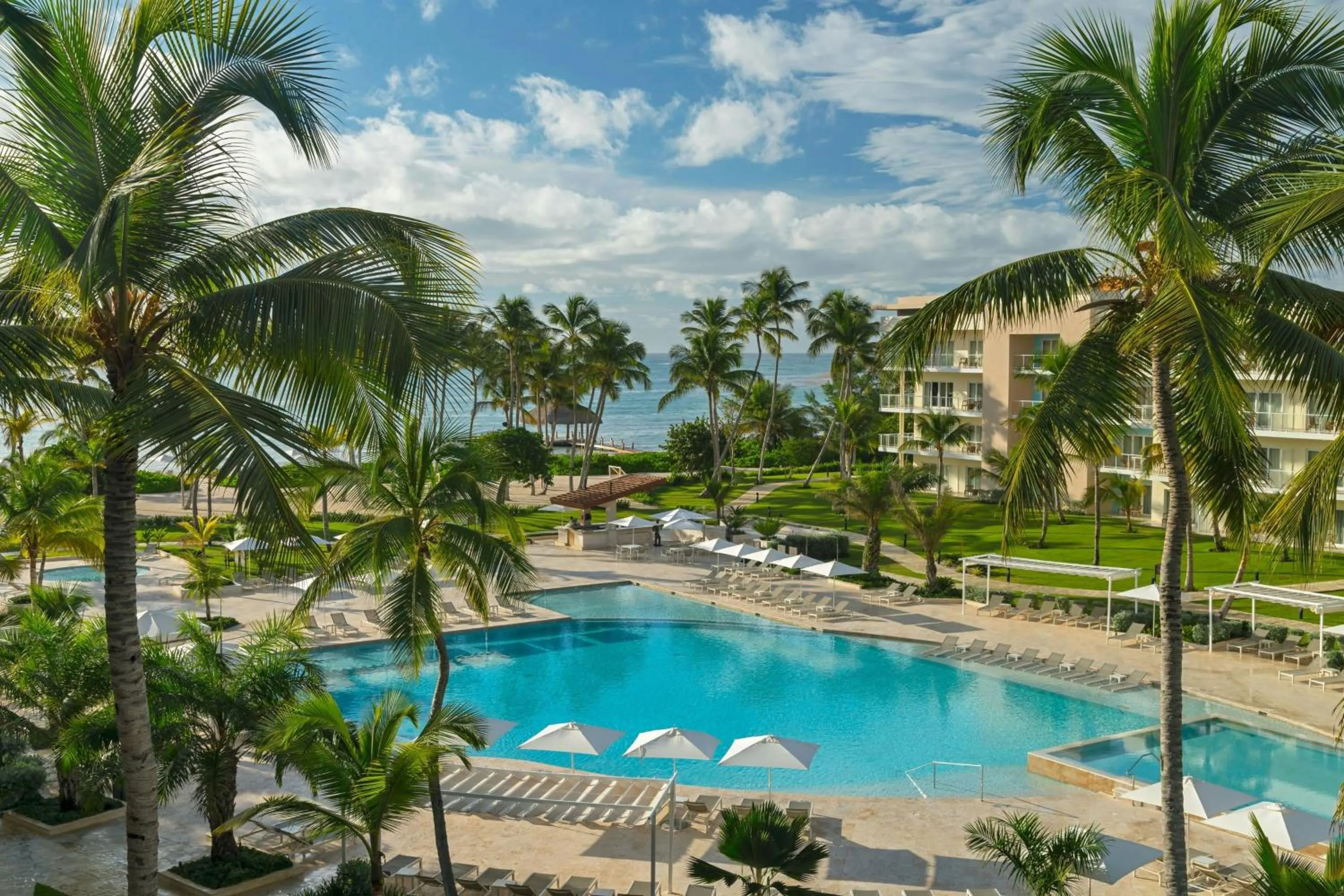Swimming pool in The Westin Puntacana Resort