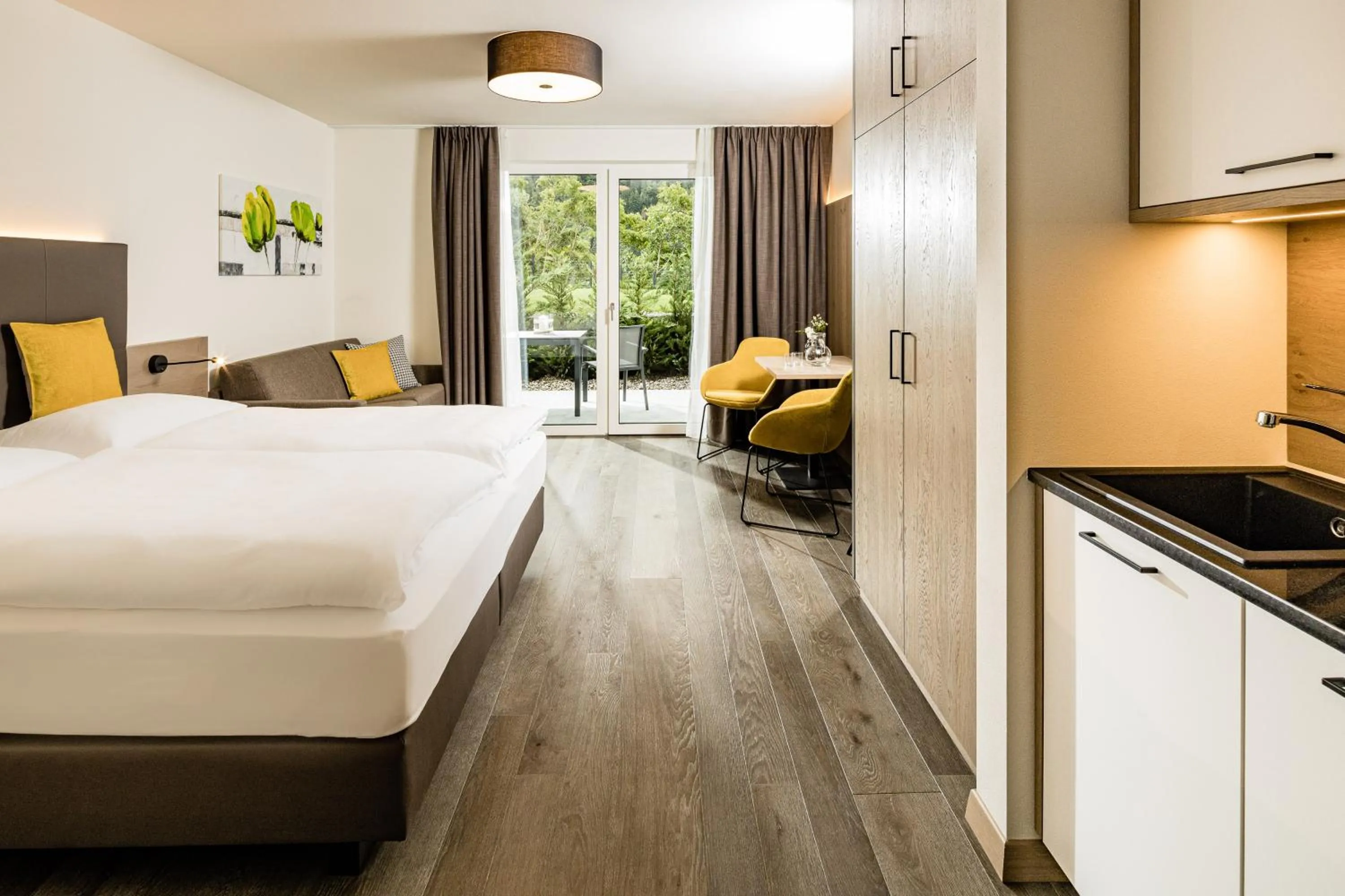 Photo of the whole room, Bed in Panorama Residence Saltauserhof Resort