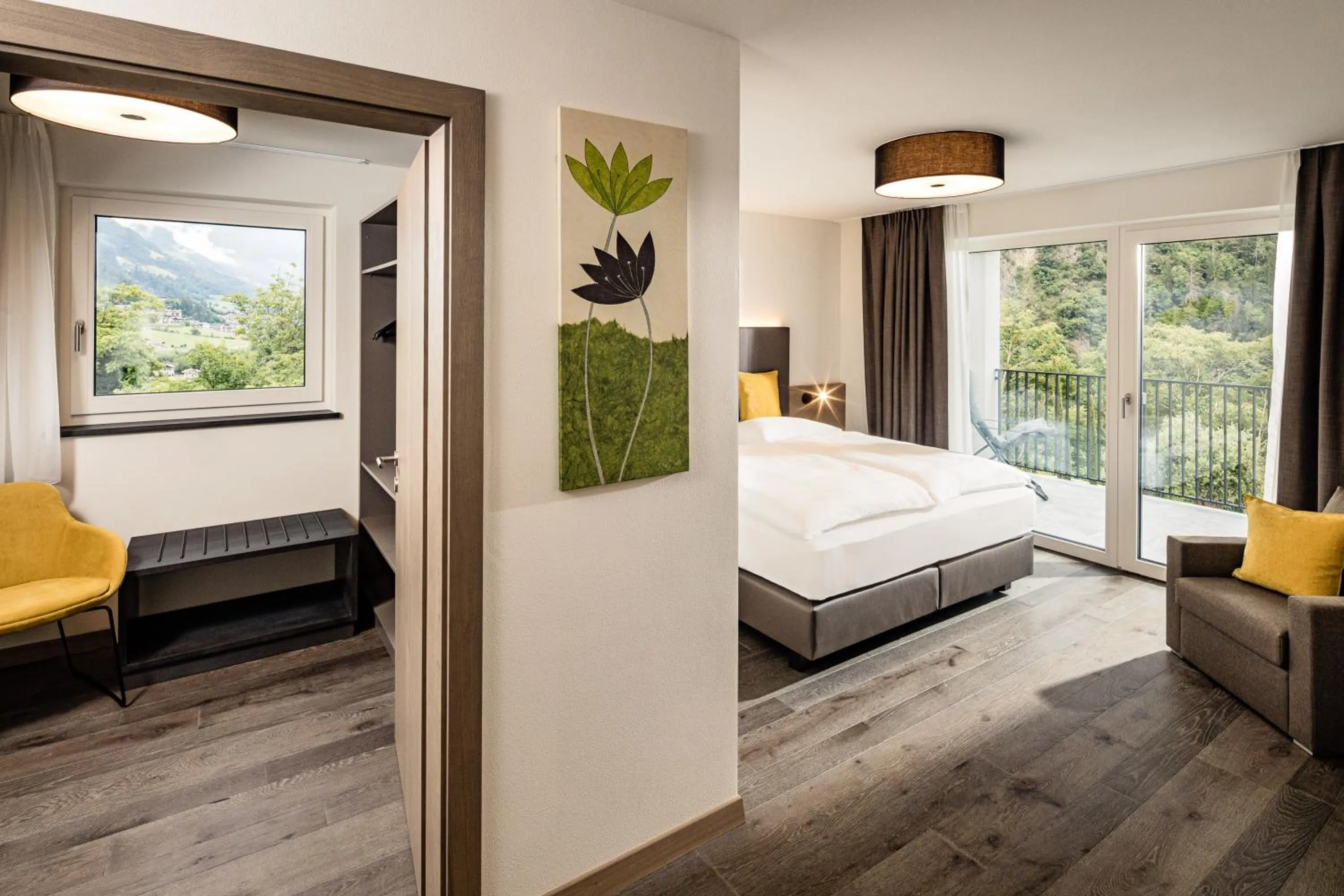Photo of the whole room, Bed in Panorama Residence Saltauserhof Resort