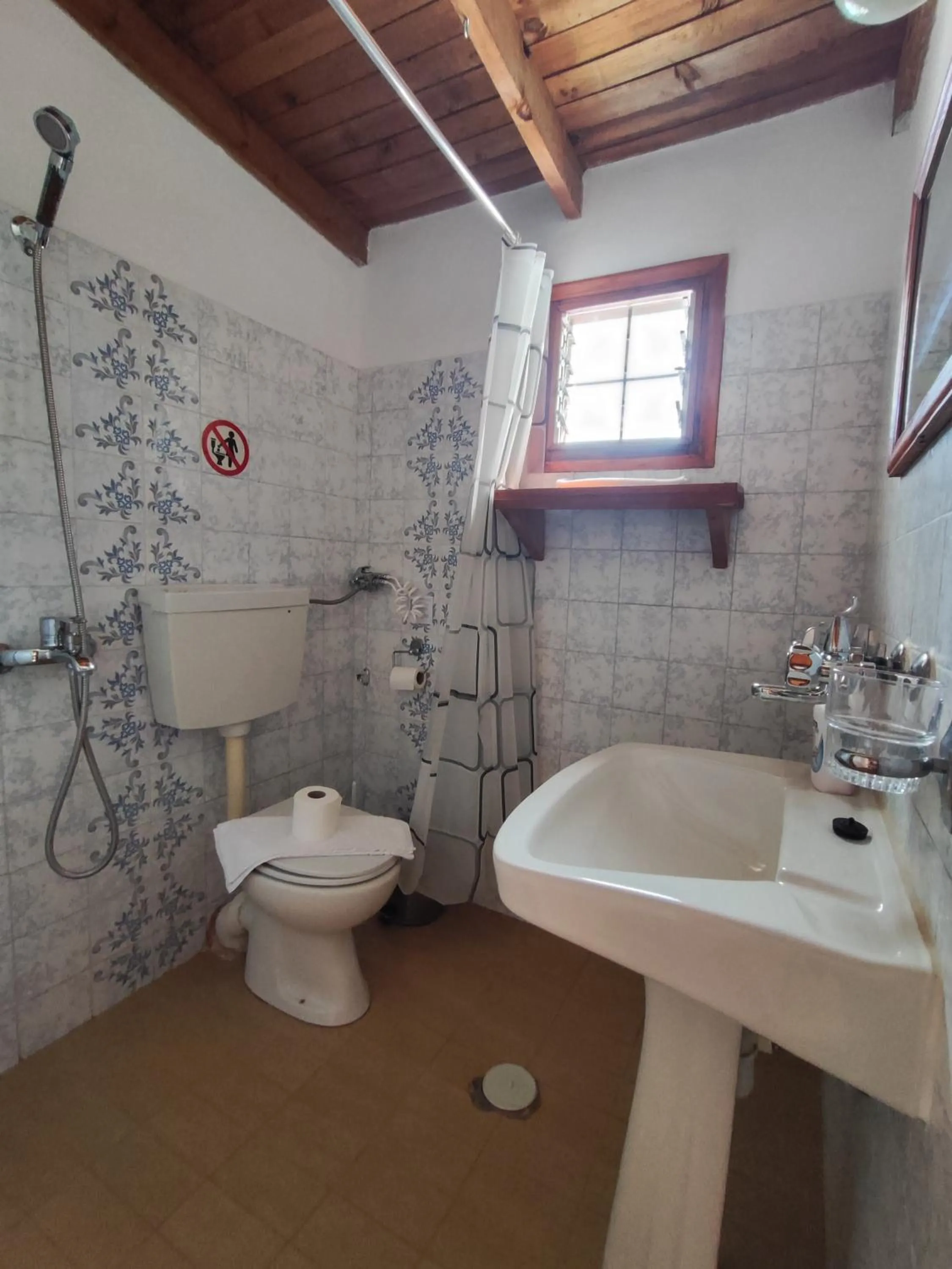 Oleander's Garden Traditional Cretan Cottage