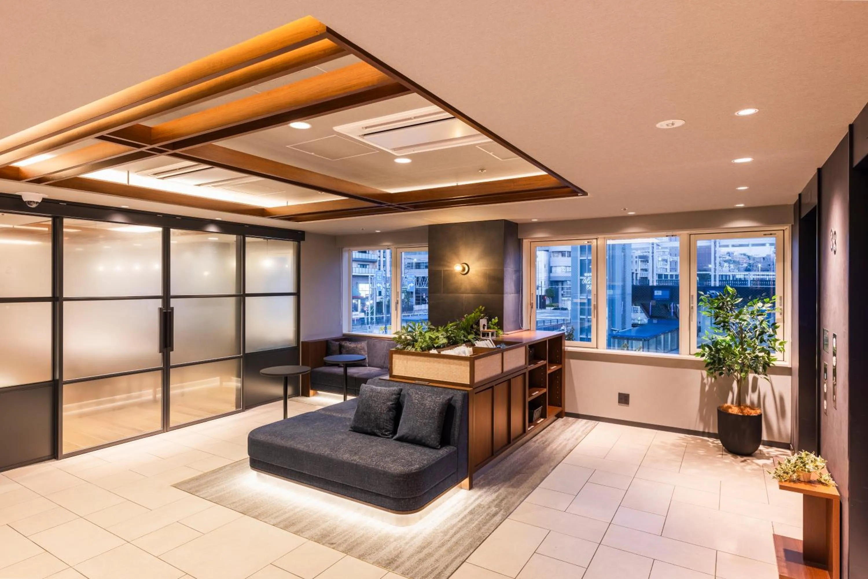 Lobby or reception in Sotetsu Fresa Inn Yokohama Totsuka - Renovated in March 31st 2025