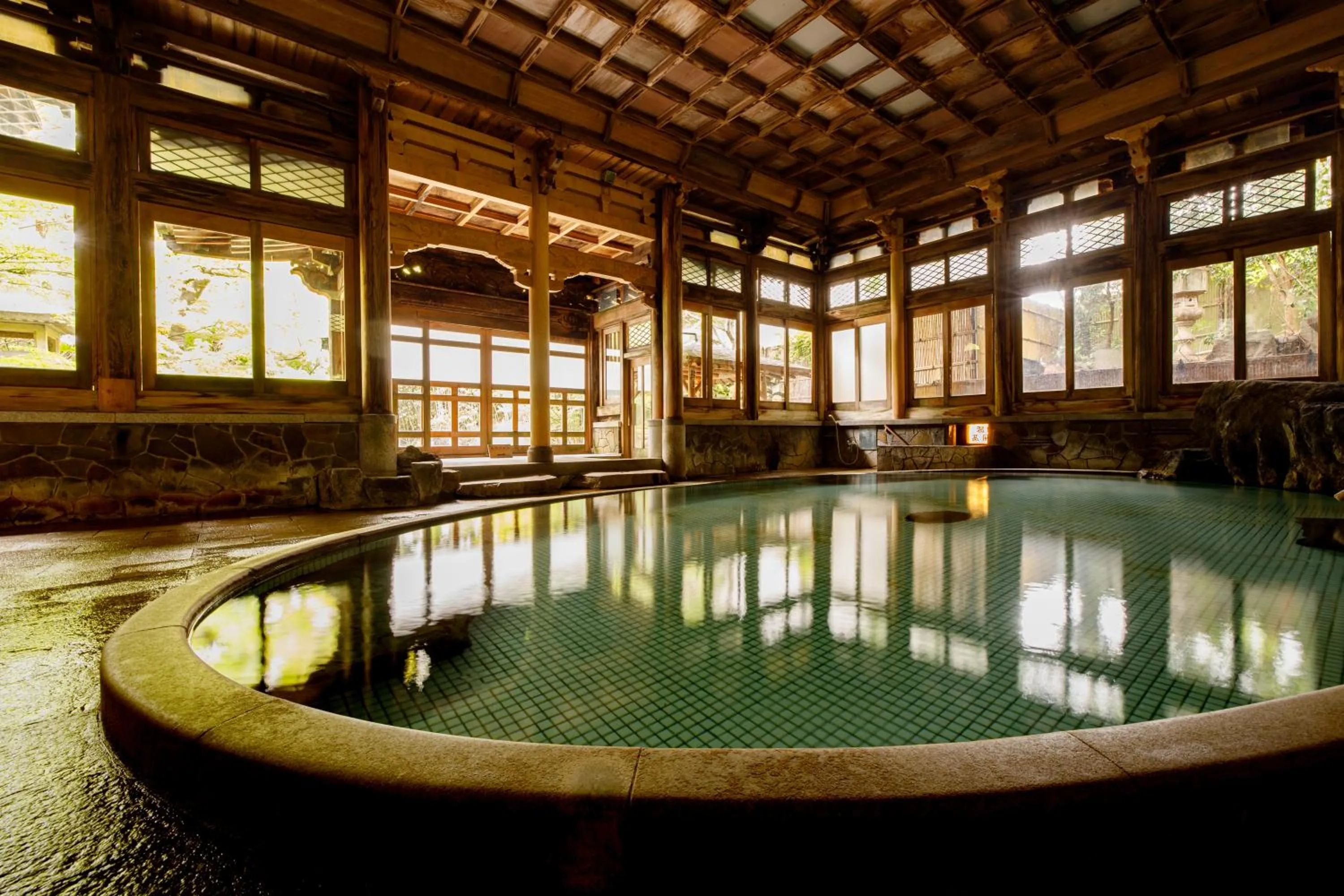 Public Bath in Yorozuya
