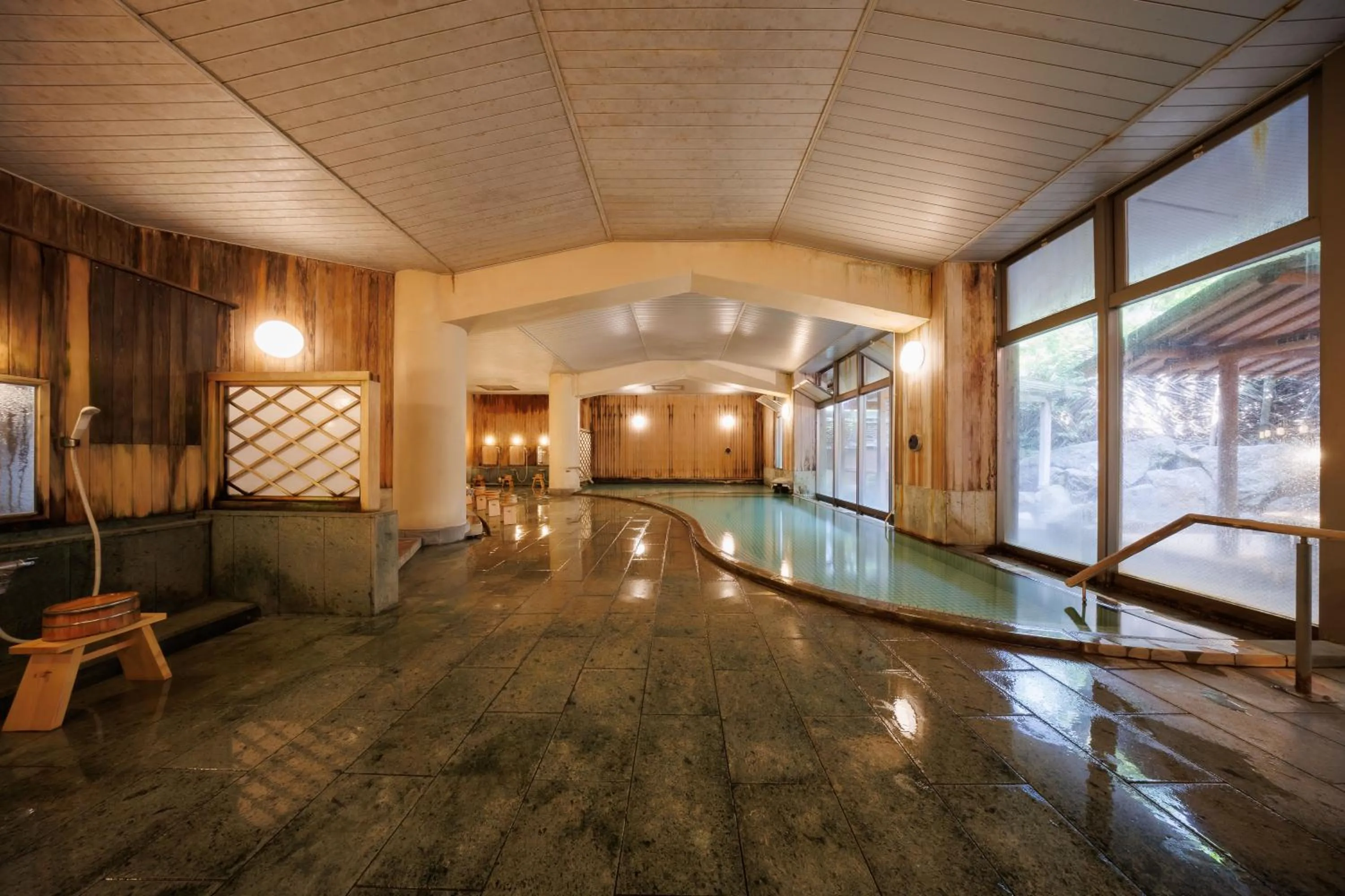 Public Bath in Yorozuya