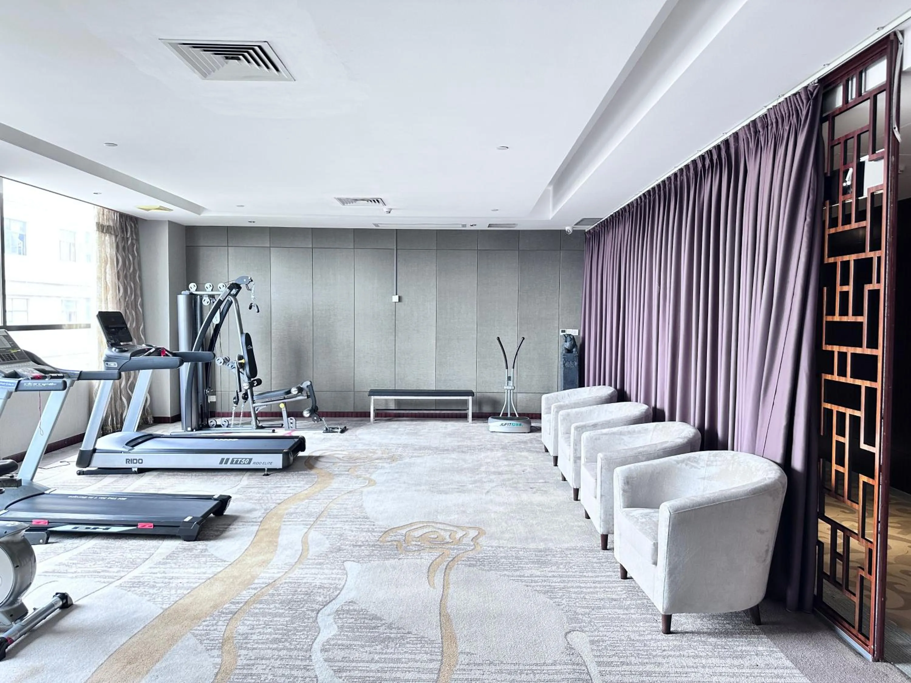 Fitness centre/facilities in Santavan Hotel Shenzhen Guangming