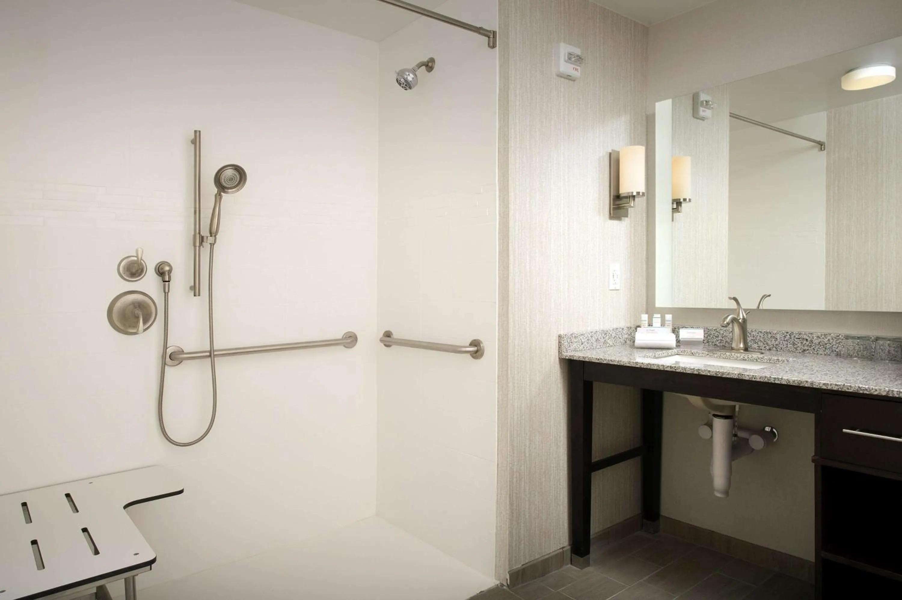 Bathroom in Homewood Suites by Hilton Washington DC NoMa Union Station