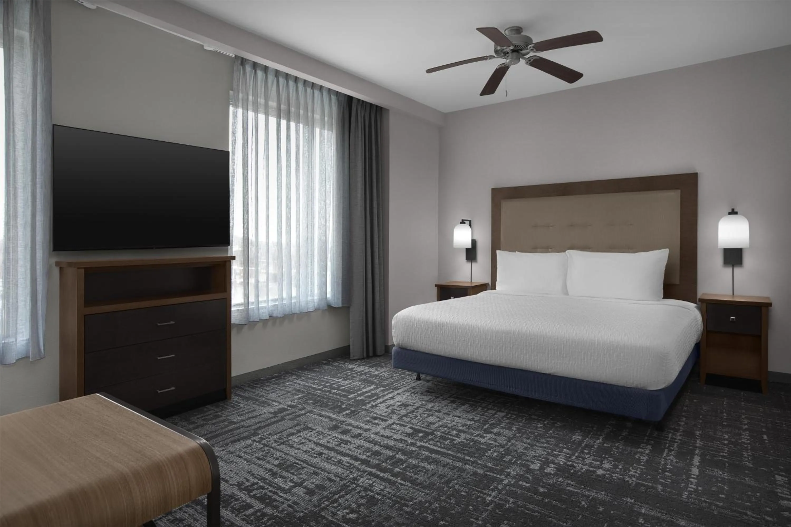 Bed in Homewood Suites by Hilton Washington DC NoMa Union Station