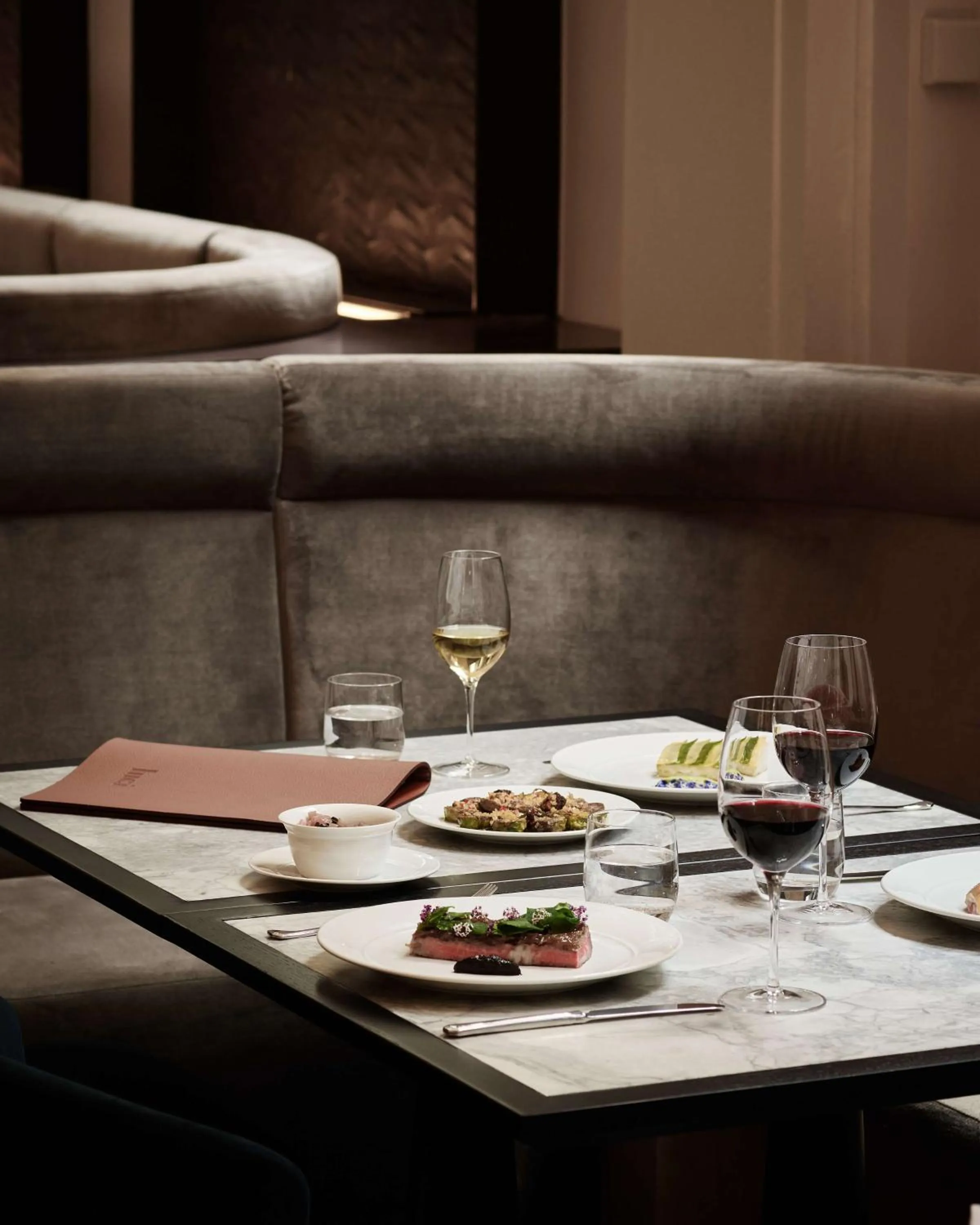 Restaurant/places to eat in Hilton Melbourne Little Queen Street