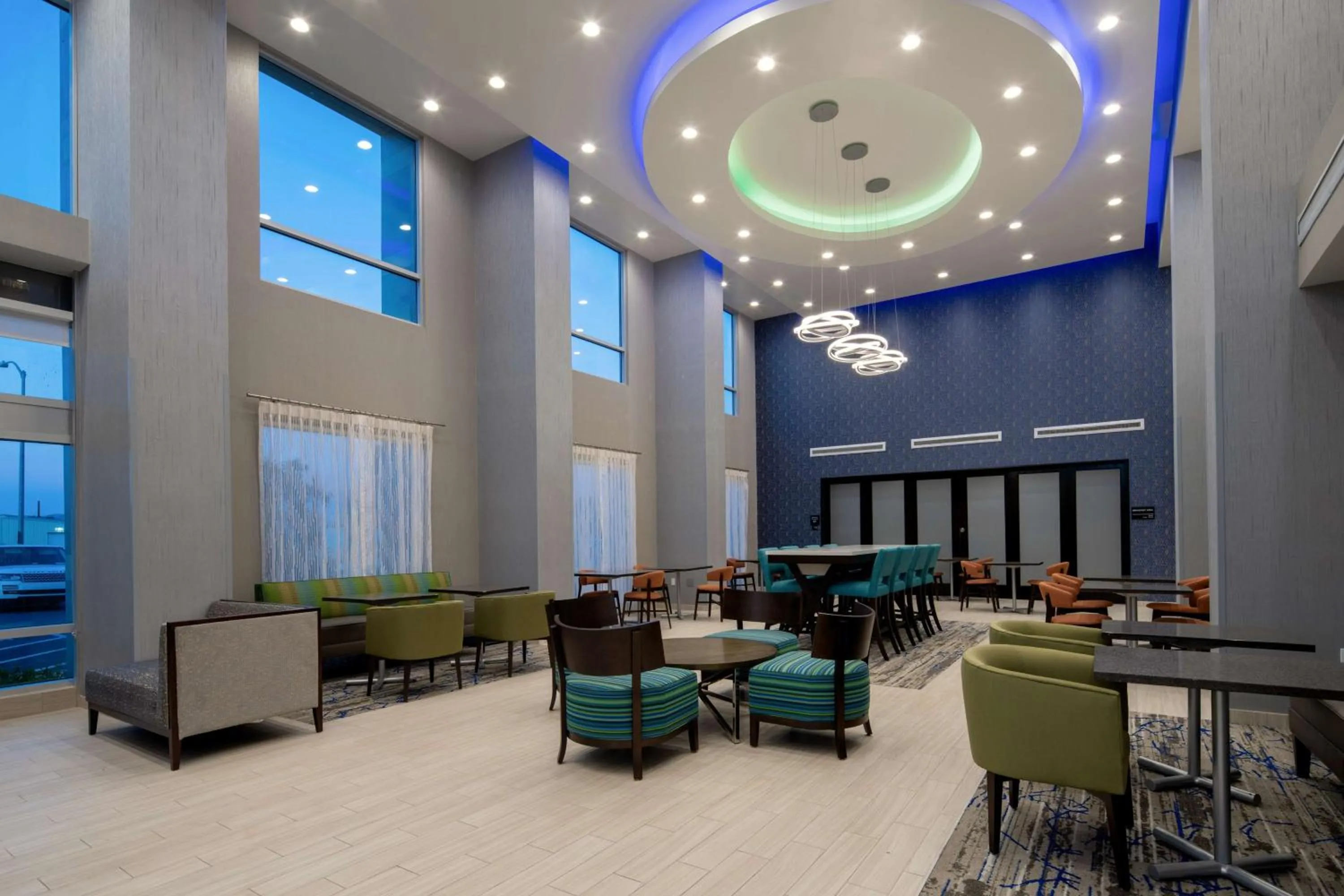 Lobby or reception in Hampton Inn & Suites Gilroy, Ca