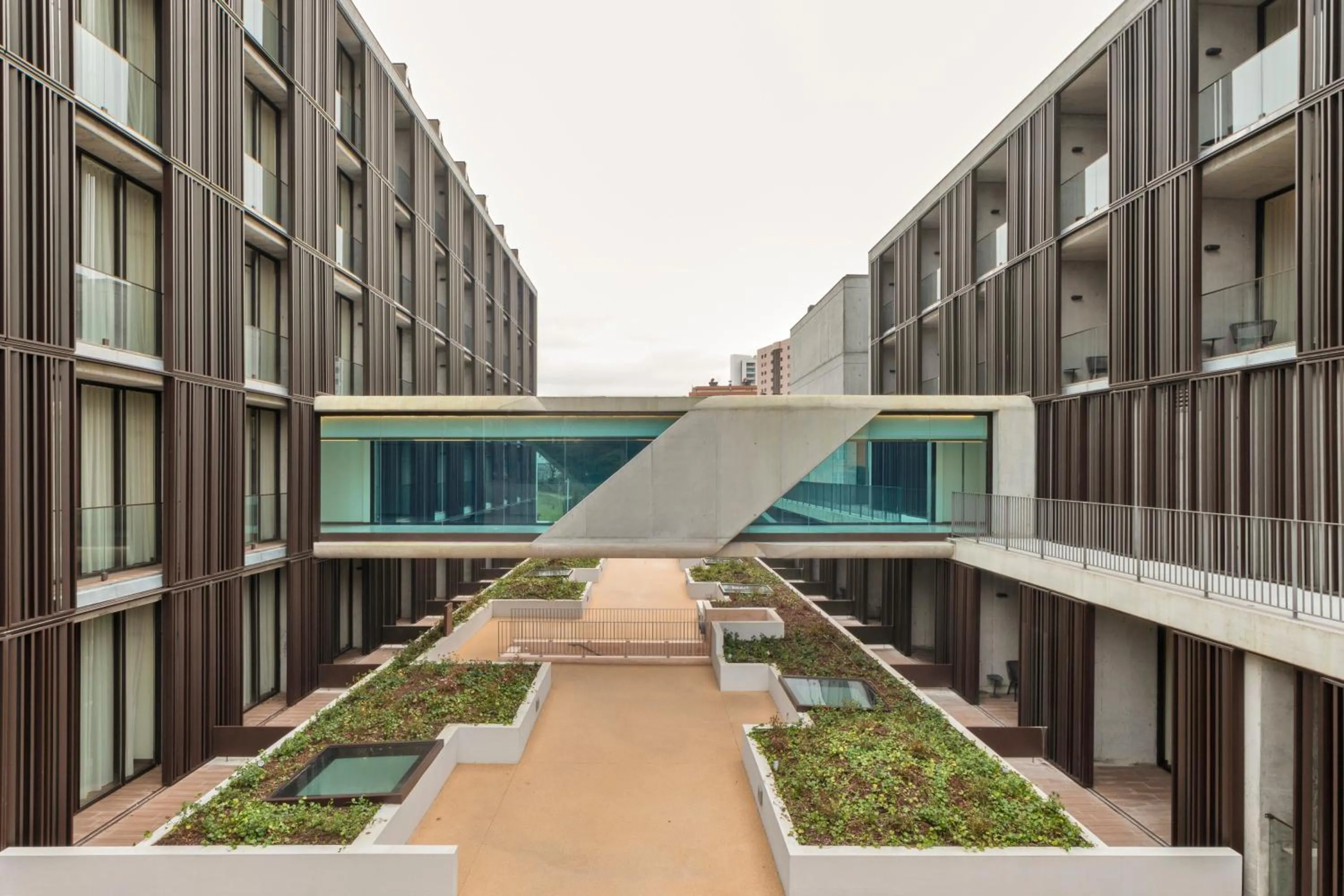 Property building in Boeira Garden Hotel Porto Gaia, Curio Collection by Hilton